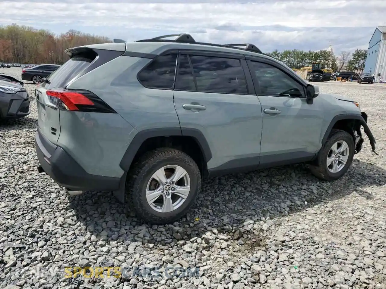 3 Photograph of a damaged car 2T3P1RFV7MW177553 TOYOTA RAV4 2021