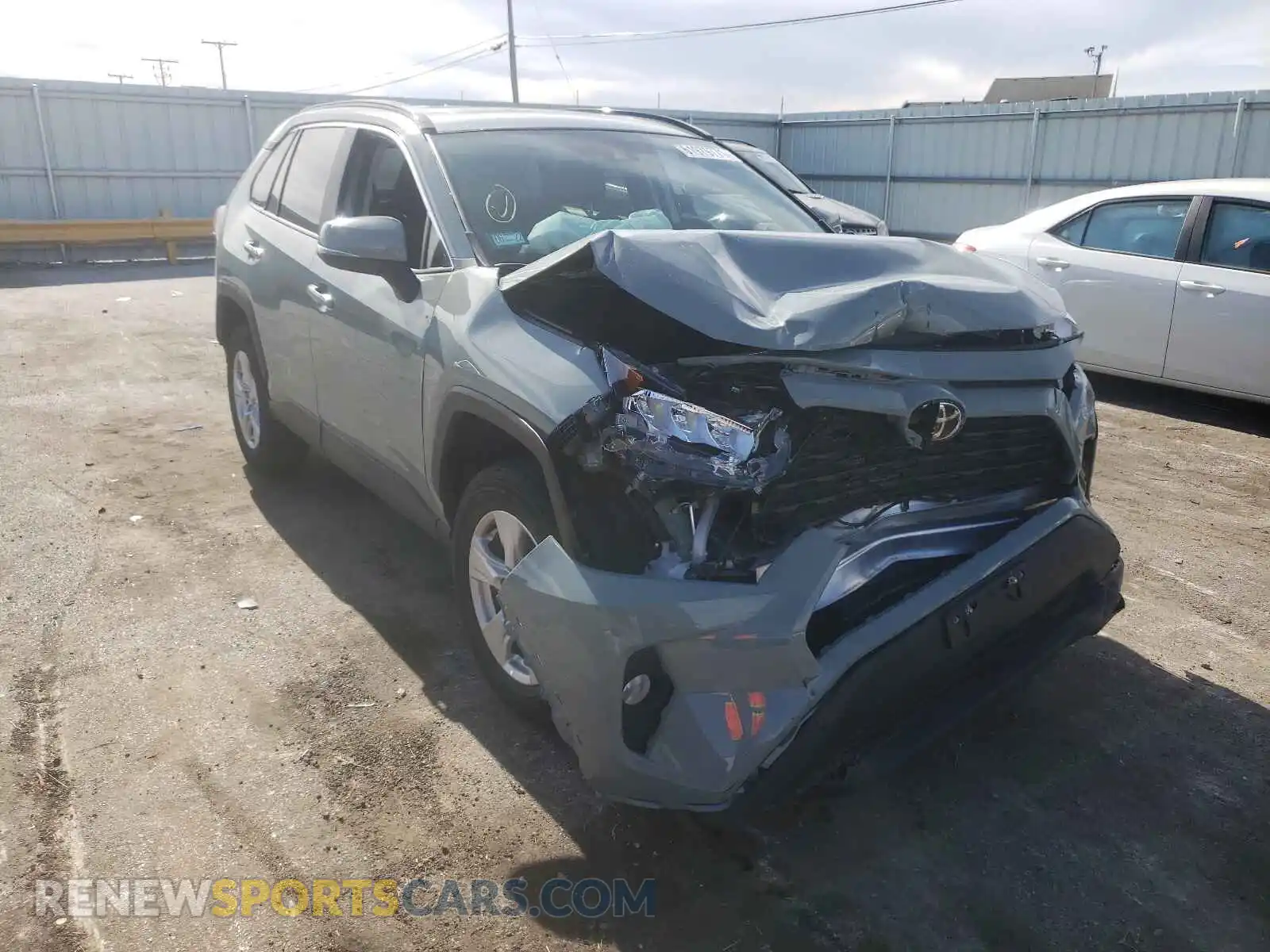 1 Photograph of a damaged car 2T3P1RFV7MW189766 TOYOTA RAV4 2021