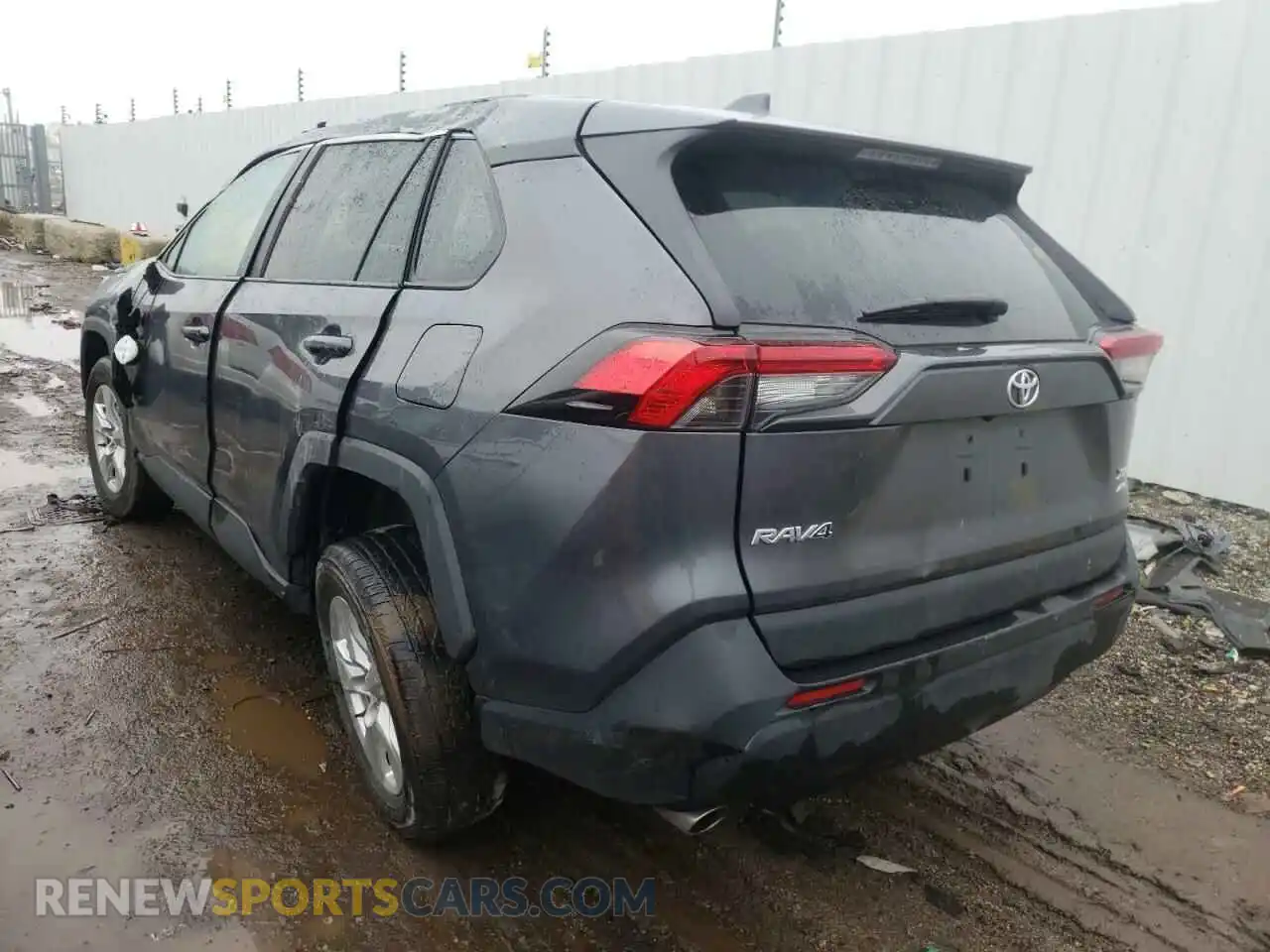3 Photograph of a damaged car 2T3P1RFV7MW223222 TOYOTA RAV4 2021
