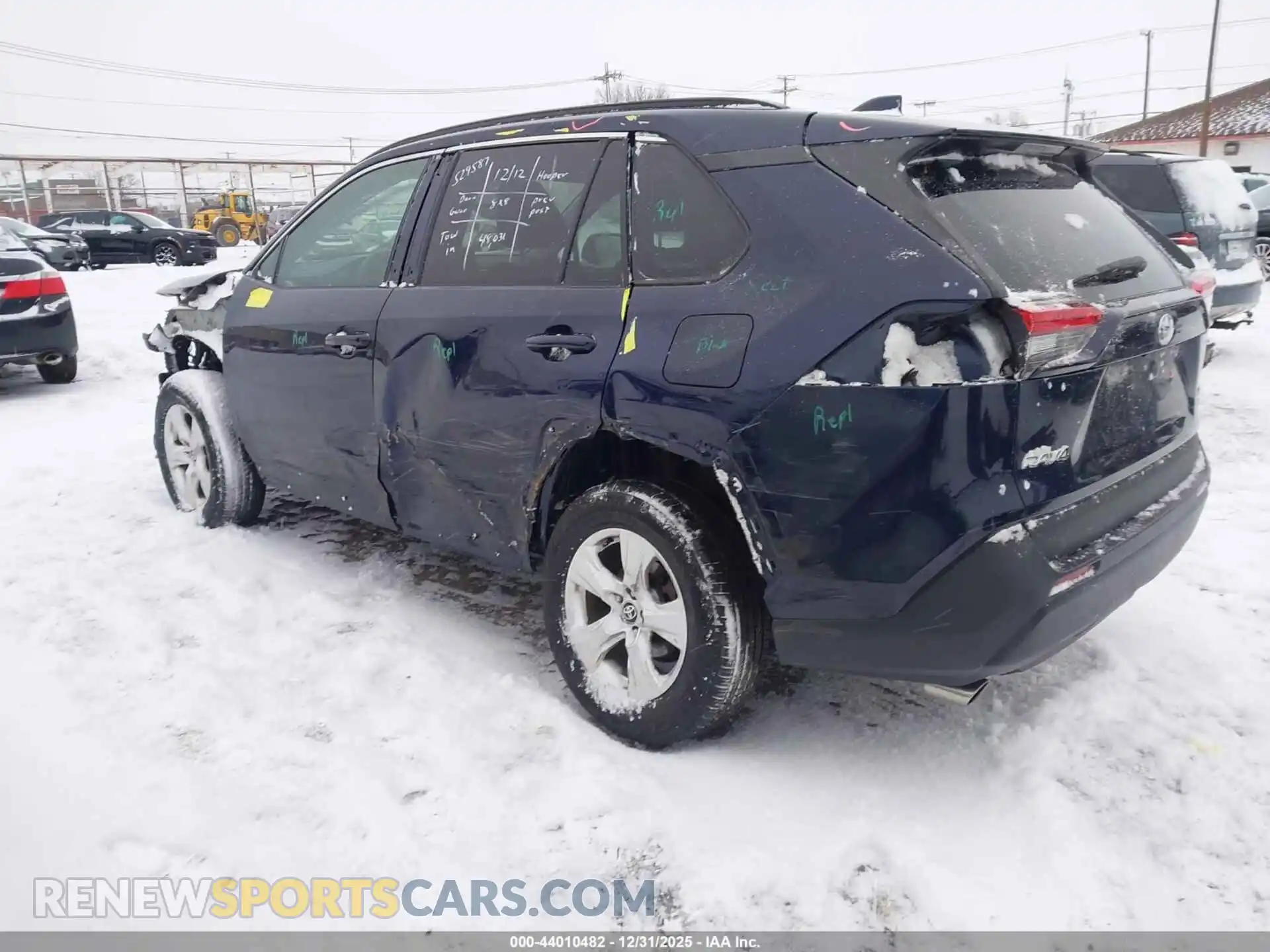 3 Photograph of a damaged car 2T3P1RFV7MW247679 TOYOTA RAV4 2021