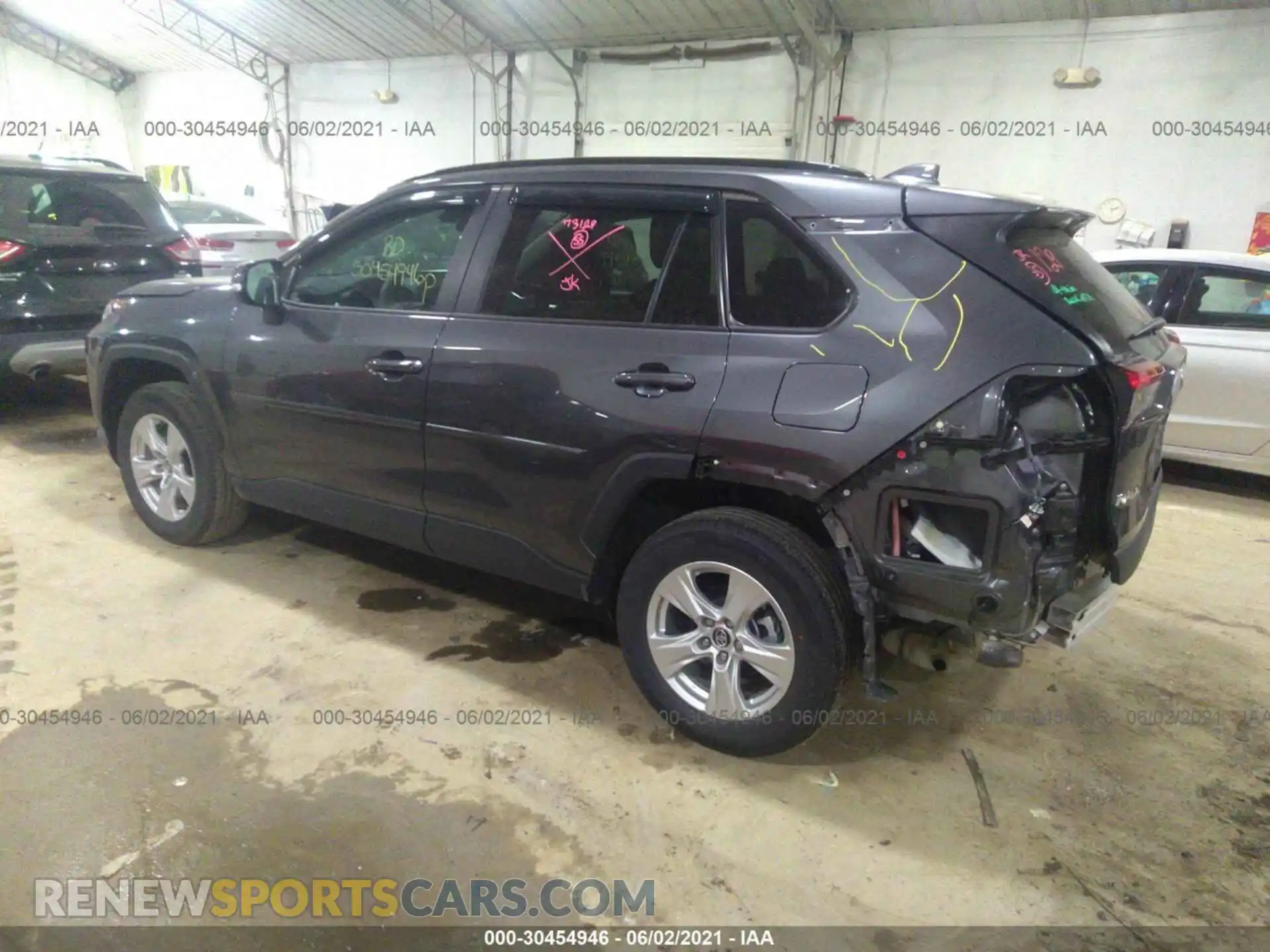 3 Photograph of a damaged car 2T3P1RFV8MC144501 TOYOTA RAV4 2021