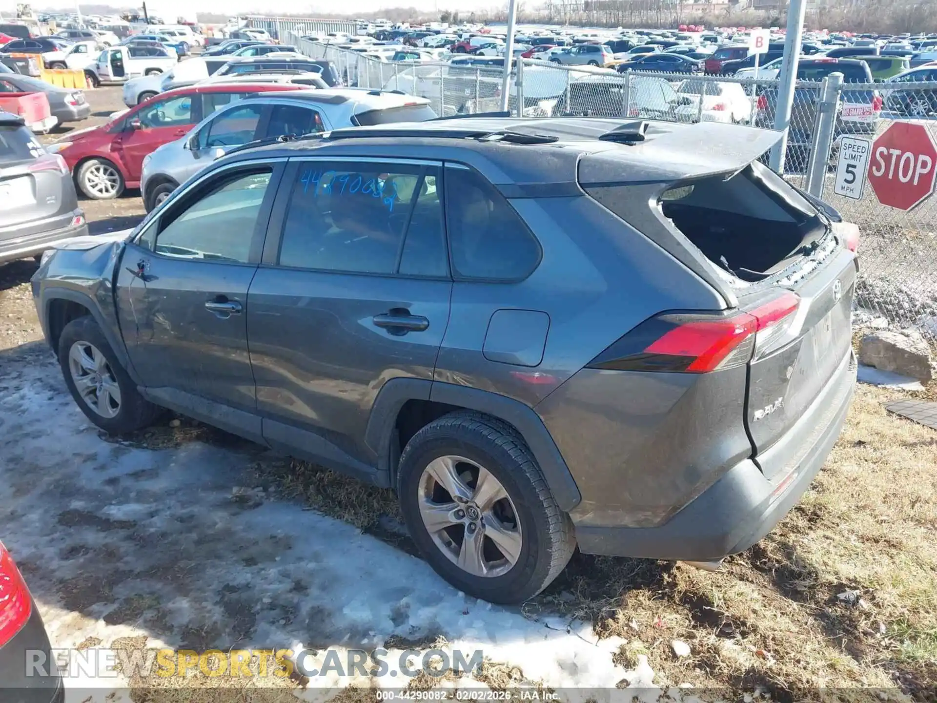 3 Photograph of a damaged car 2T3P1RFV8MC145471 TOYOTA RAV4 2021
