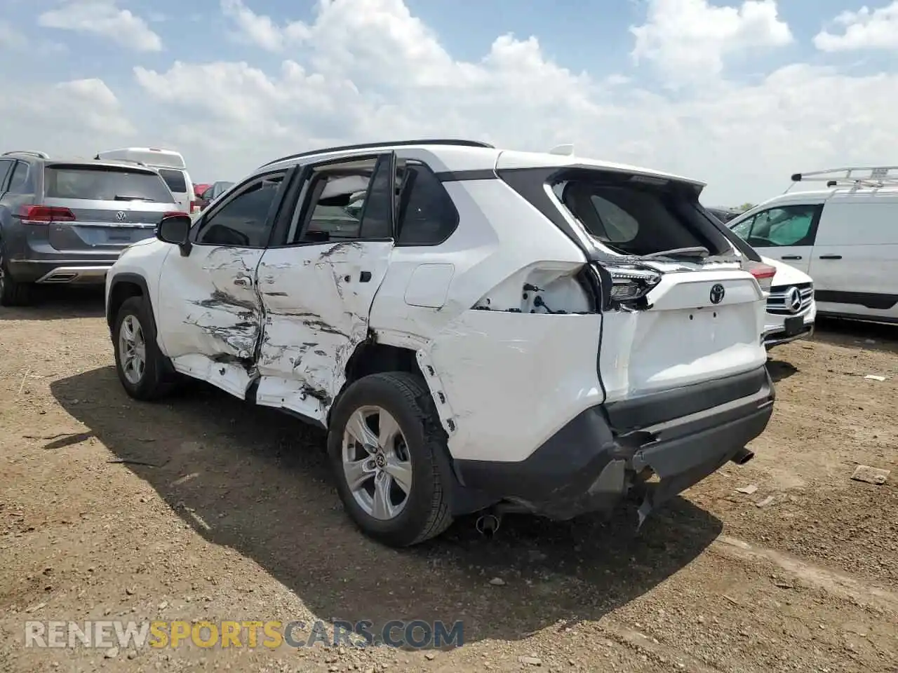2 Photograph of a damaged car 2T3P1RFV8MC179684 TOYOTA RAV4 2021