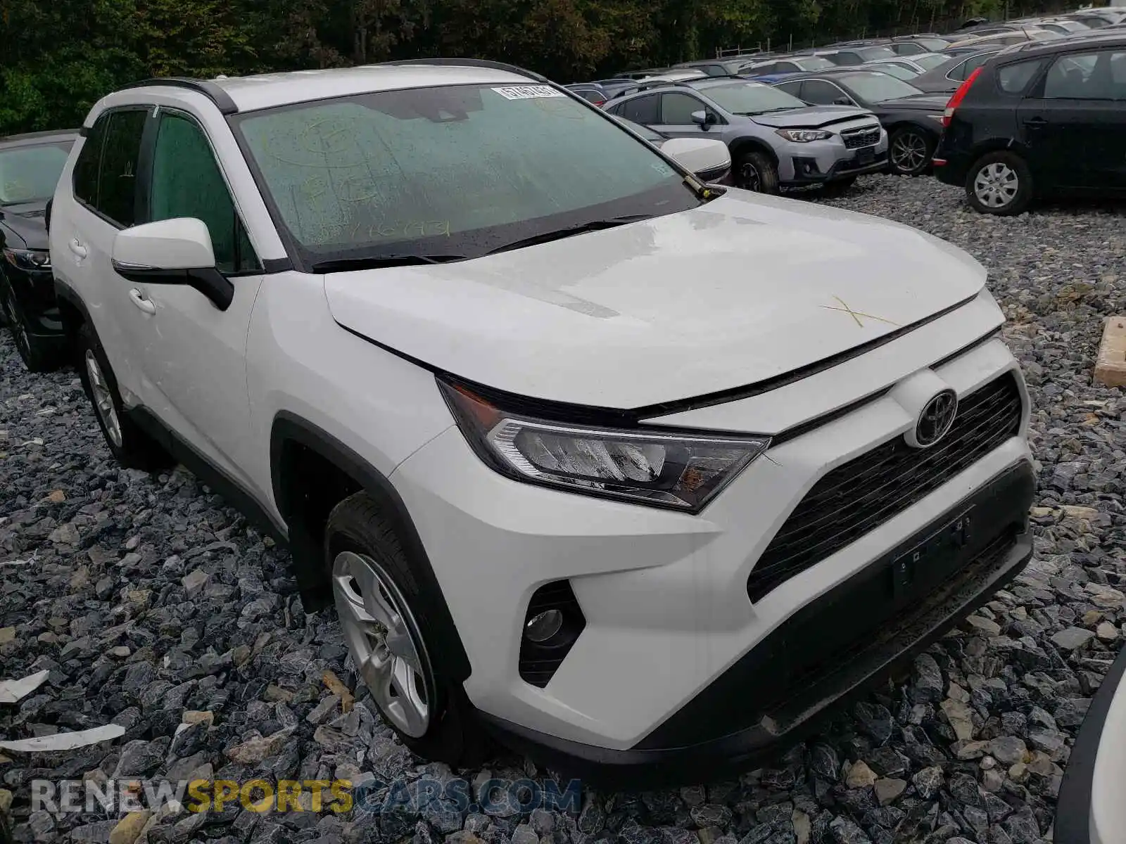 1 Photograph of a damaged car 2T3P1RFV8MC188806 TOYOTA RAV4 2021