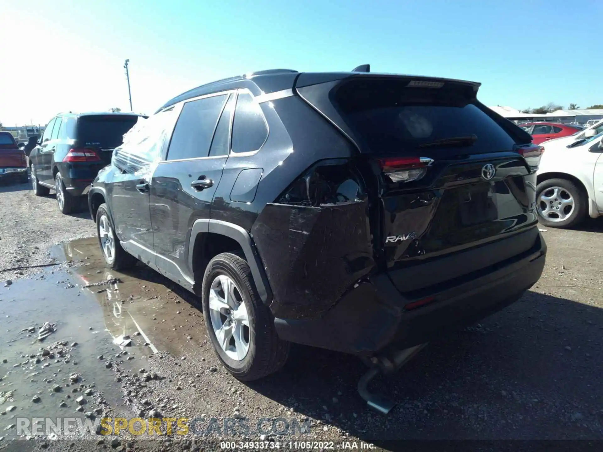 3 Photograph of a damaged car 2T3P1RFV8MC189230 TOYOTA RAV4 2021