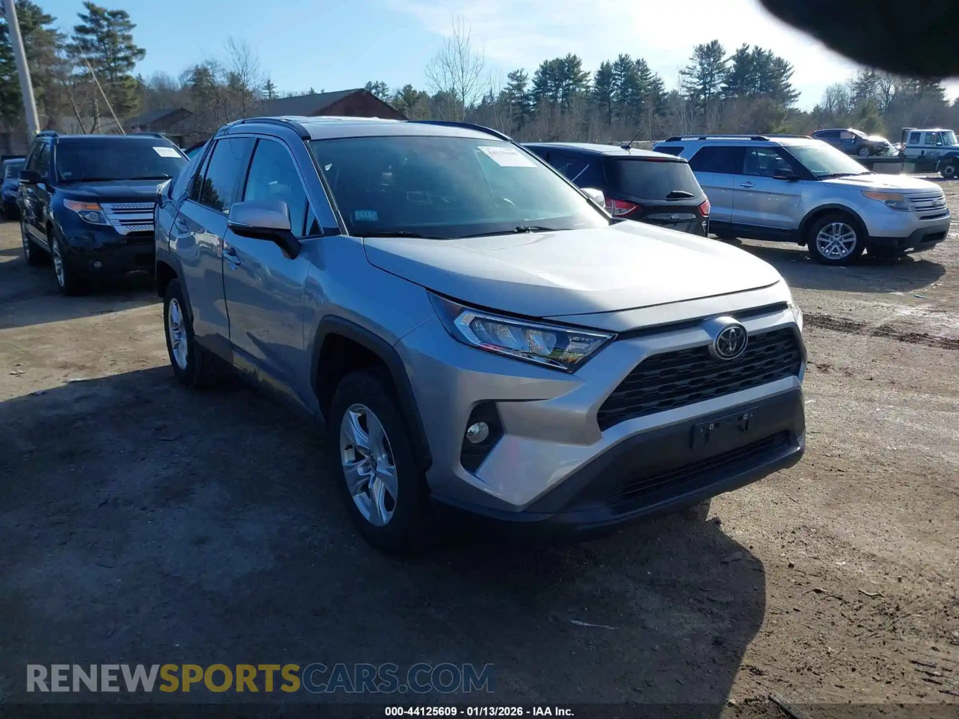 1 Photograph of a damaged car 2T3P1RFV8MC190264 TOYOTA RAV4 2021