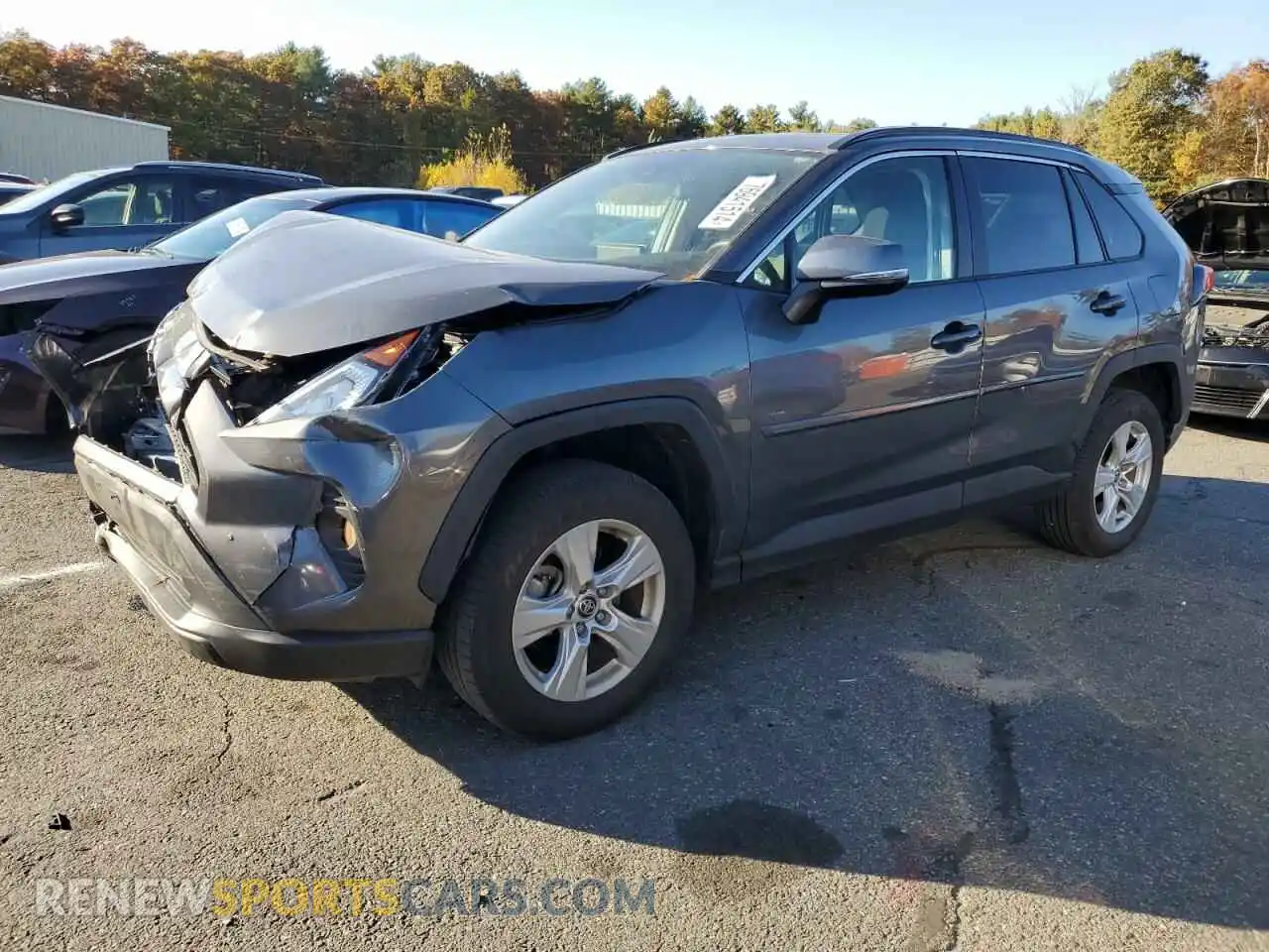 1 Photograph of a damaged car 2T3P1RFV8MC194752 TOYOTA RAV4 2021