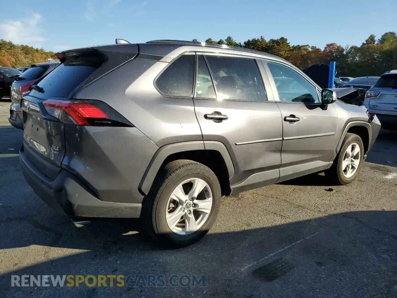3 Photograph of a damaged car 2T3P1RFV8MC194752 TOYOTA RAV4 2021