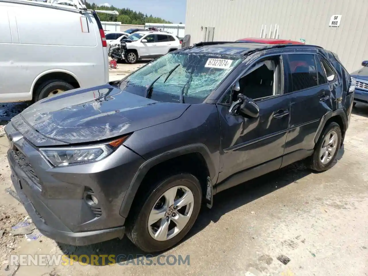 1 Photograph of a damaged car 2T3P1RFV8MC238720 TOYOTA RAV4 2021