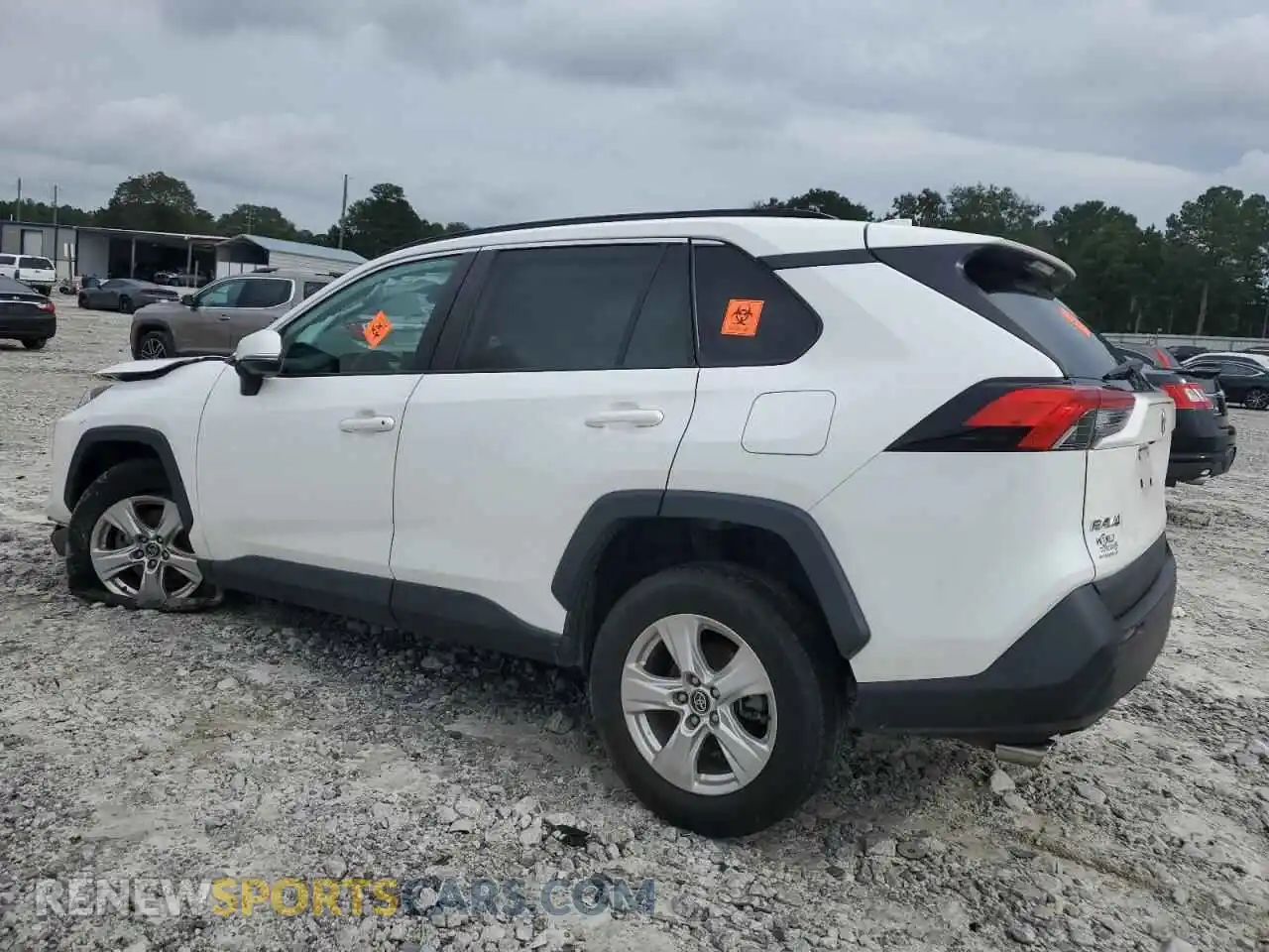 2 Photograph of a damaged car 2T3P1RFV8MW144190 TOYOTA RAV4 2021