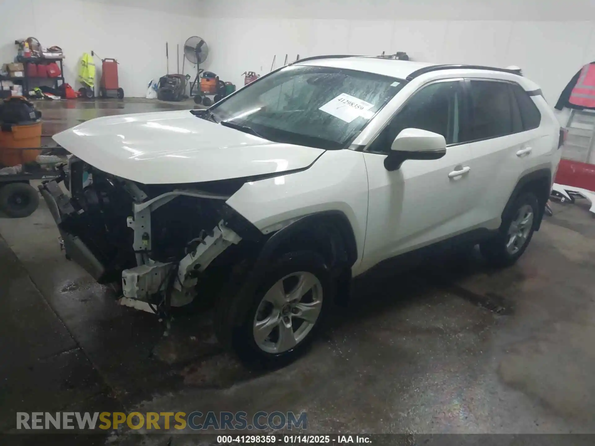 2 Photograph of a damaged car 2T3P1RFV8MW145646 TOYOTA RAV4 2021