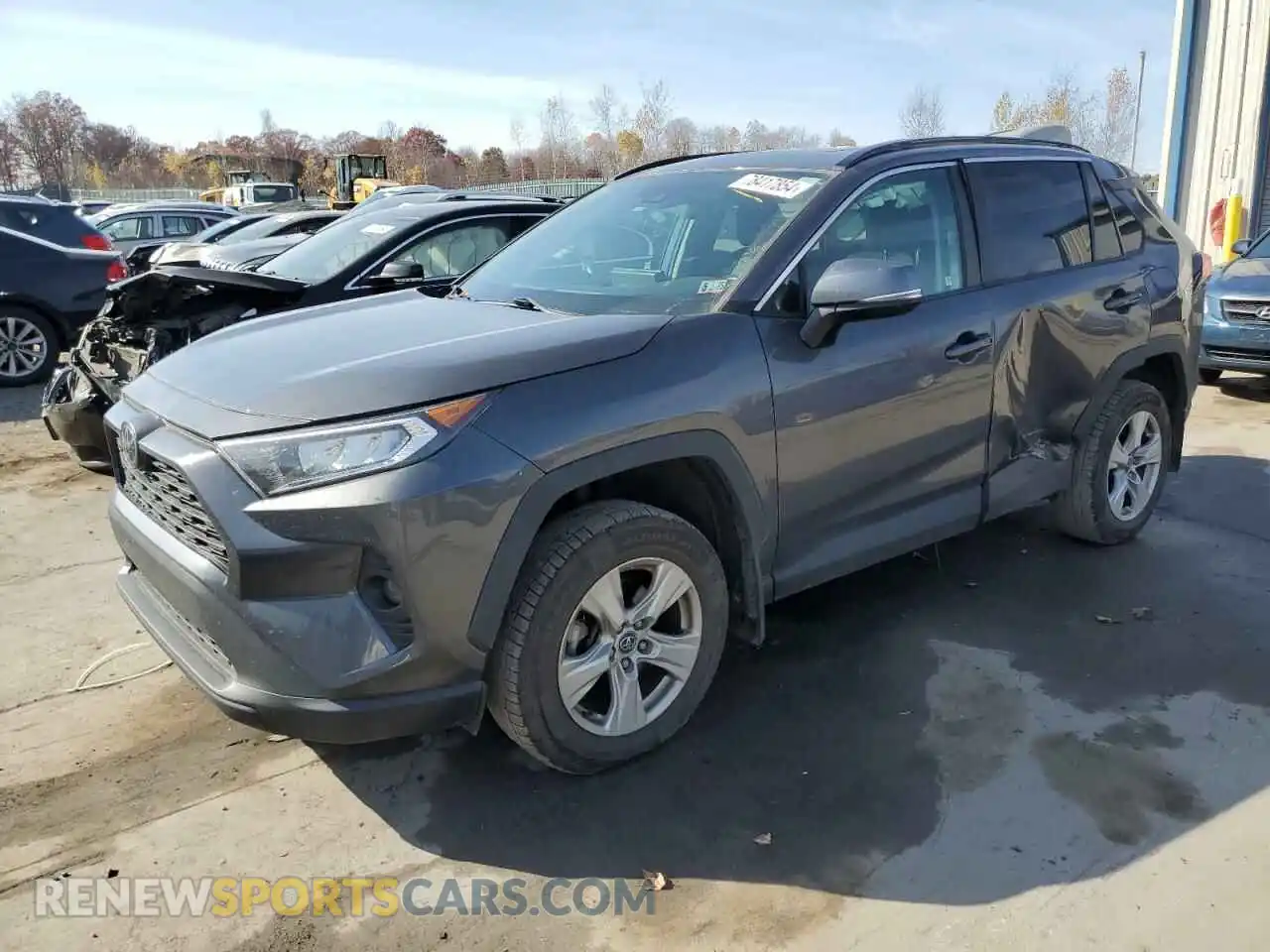 1 Photograph of a damaged car 2T3P1RFV8MW163970 TOYOTA RAV4 2021