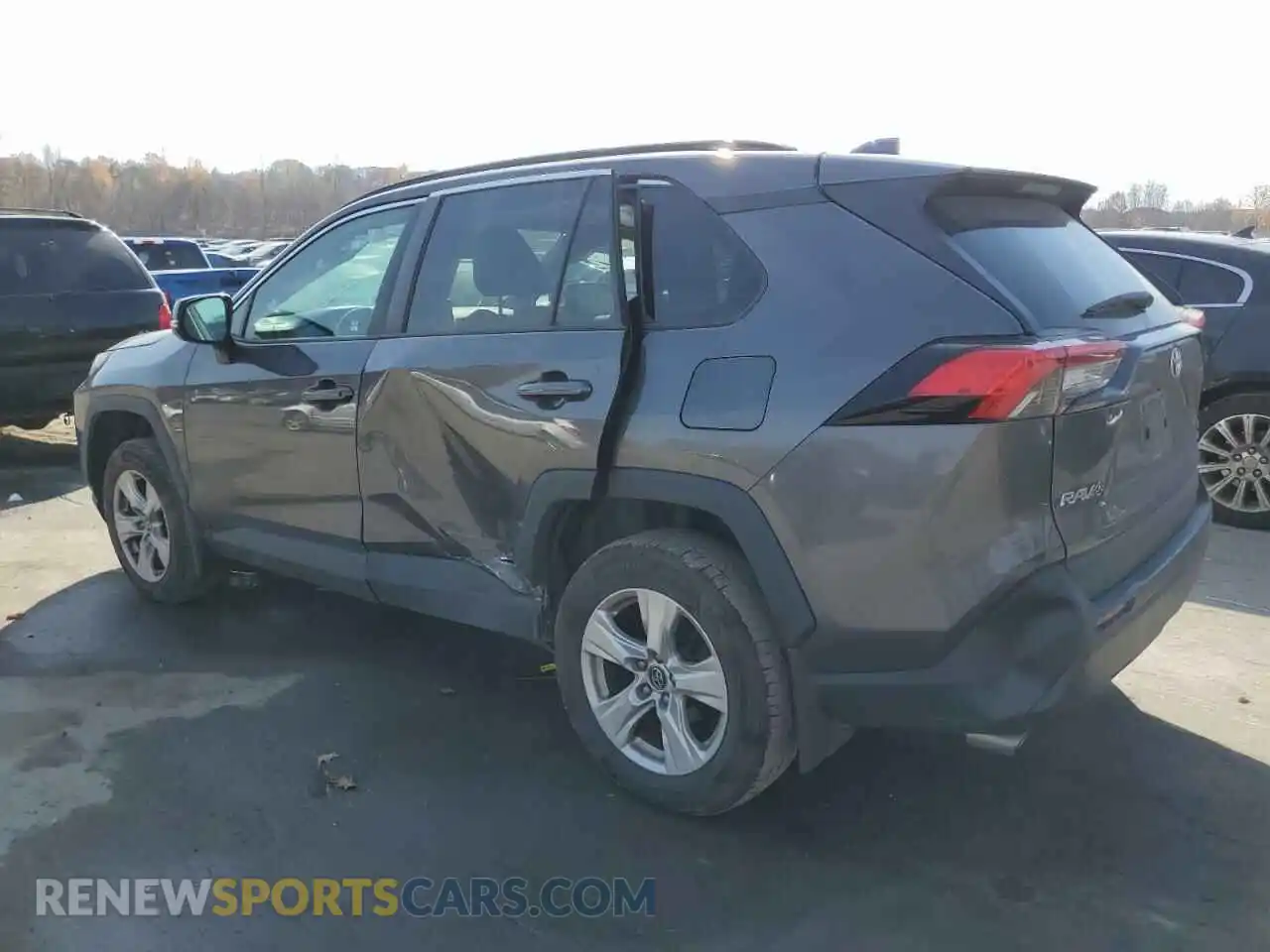 2 Photograph of a damaged car 2T3P1RFV8MW163970 TOYOTA RAV4 2021