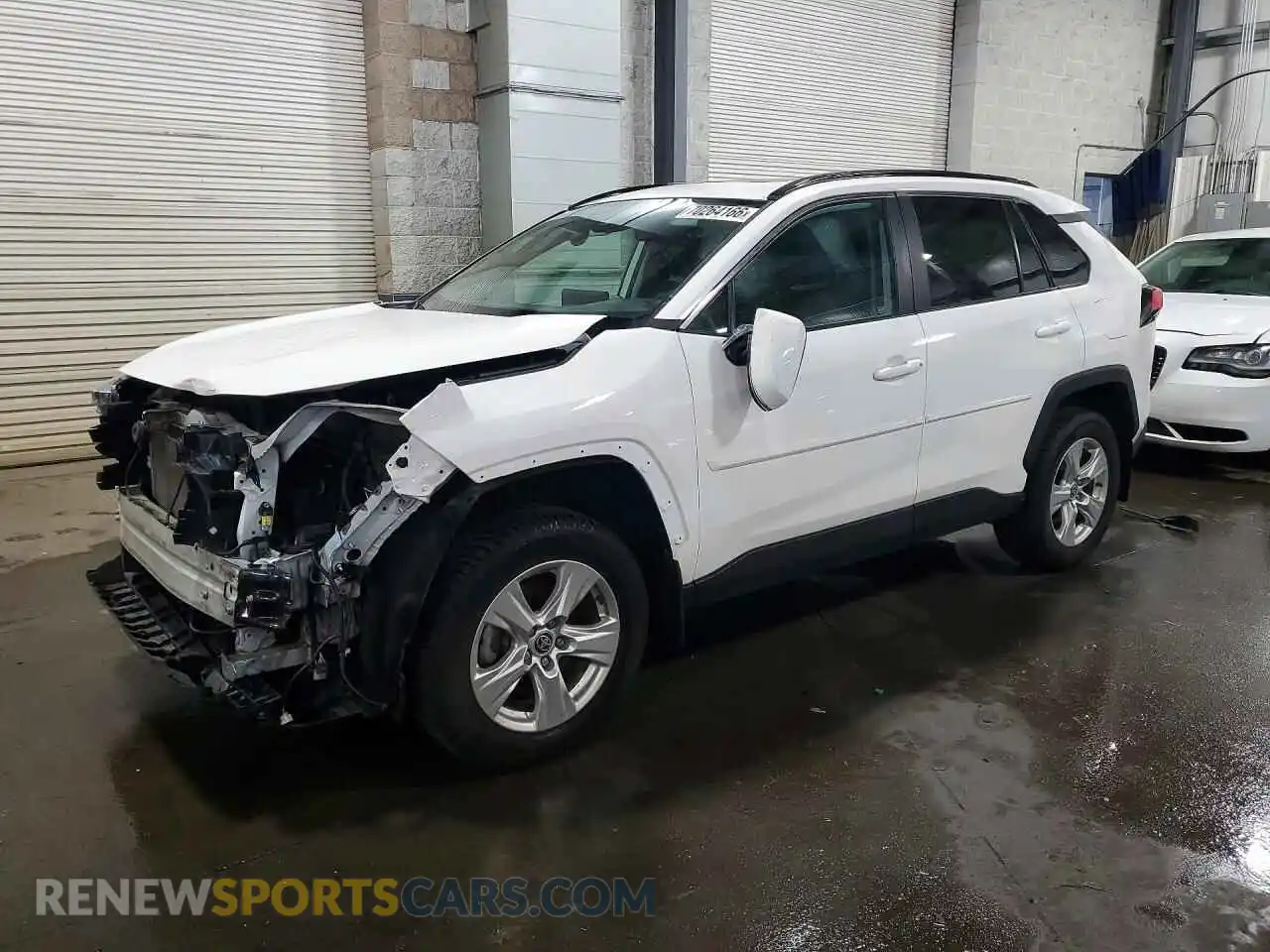 1 Photograph of a damaged car 2T3P1RFV8MW172491 TOYOTA RAV4 2021