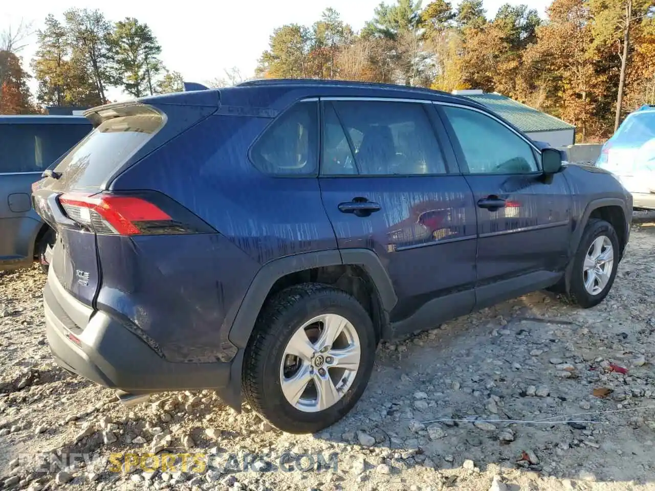 3 Photograph of a damaged car 2T3P1RFV8MW208048 TOYOTA RAV4 2021