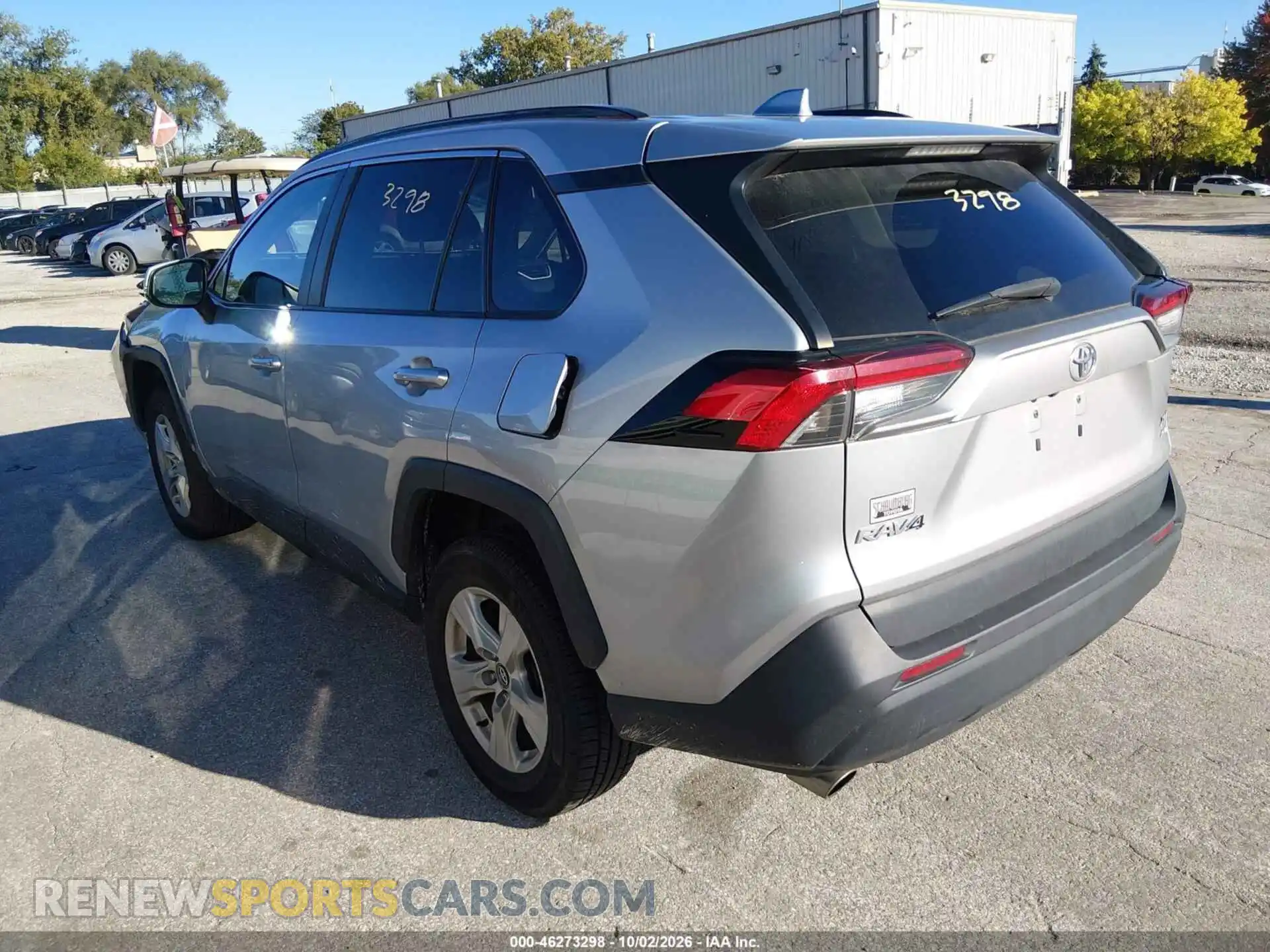 3 Photograph of a damaged car 2T3P1RFV9MC142384 TOYOTA RAV4 2021