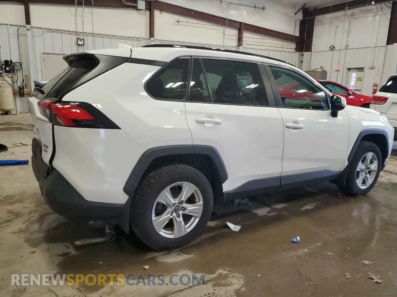 3 Photograph of a damaged car 2T3P1RFV9MC151960 TOYOTA RAV4 2021