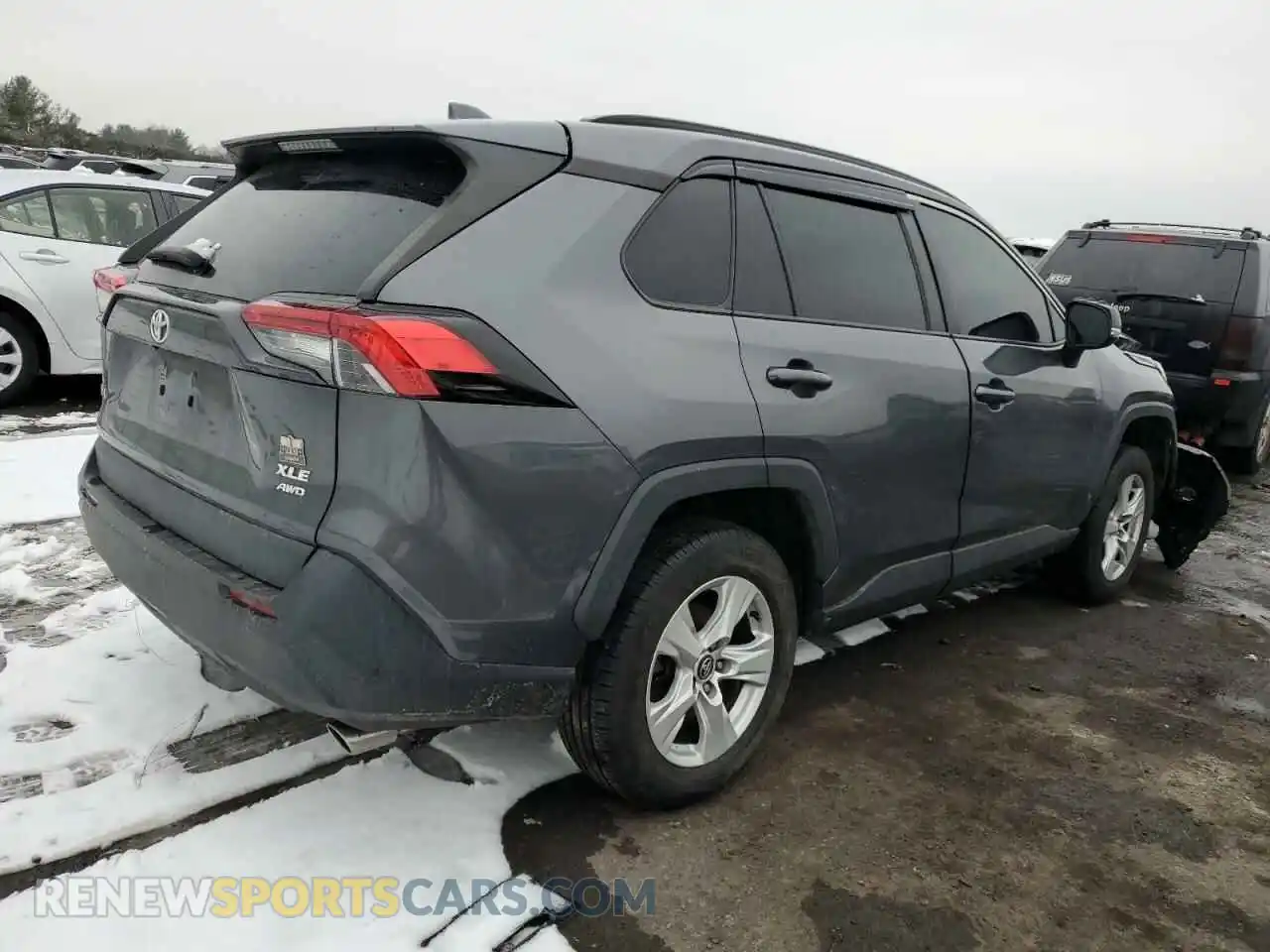3 Photograph of a damaged car 2T3P1RFV9MC152347 TOYOTA RAV4 2021