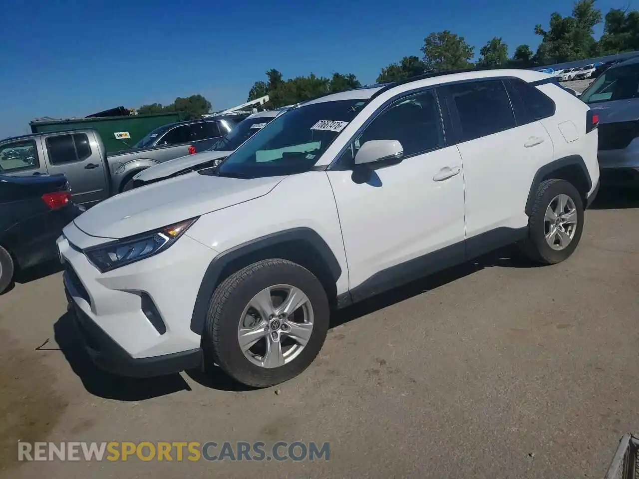 1 Photograph of a damaged car 2T3P1RFV9MC173778 TOYOTA RAV4 2021