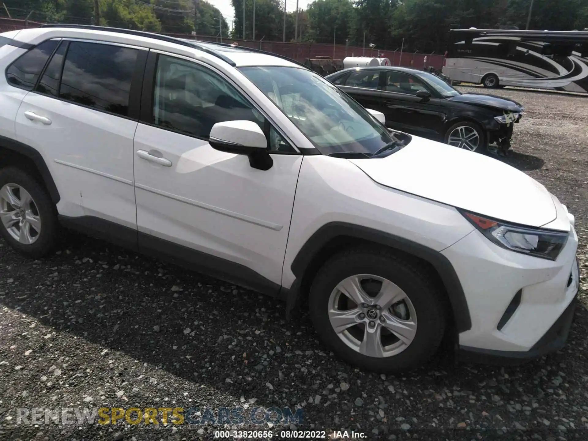 1 Photograph of a damaged car 2T3P1RFV9MC217553 TOYOTA RAV4 2021
