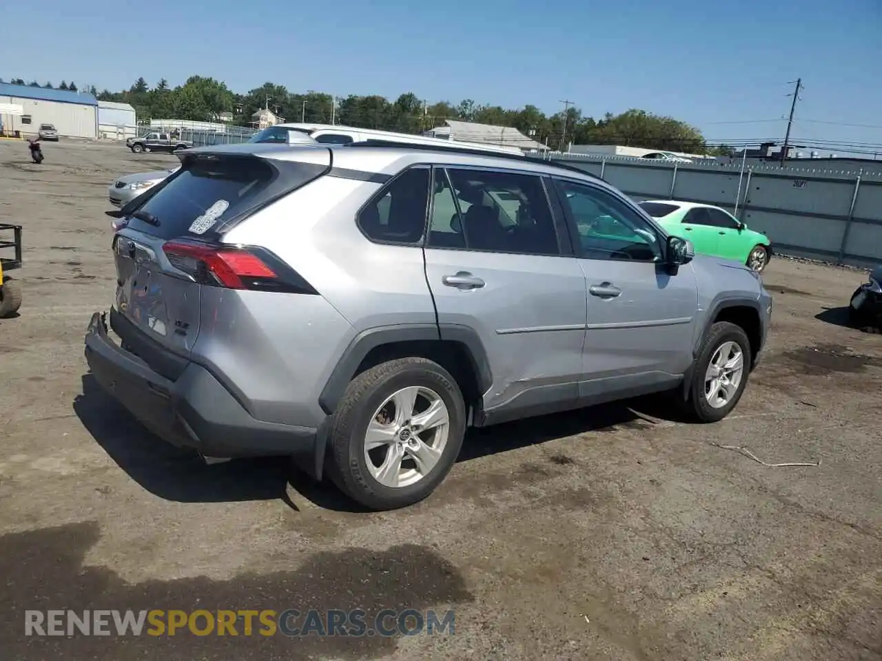 3 Photograph of a damaged car 2T3P1RFV9MC229685 TOYOTA RAV4 2021