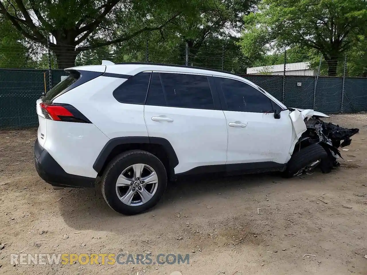 3 Photograph of a damaged car 2T3P1RFV9MC243456 TOYOTA RAV4 2021