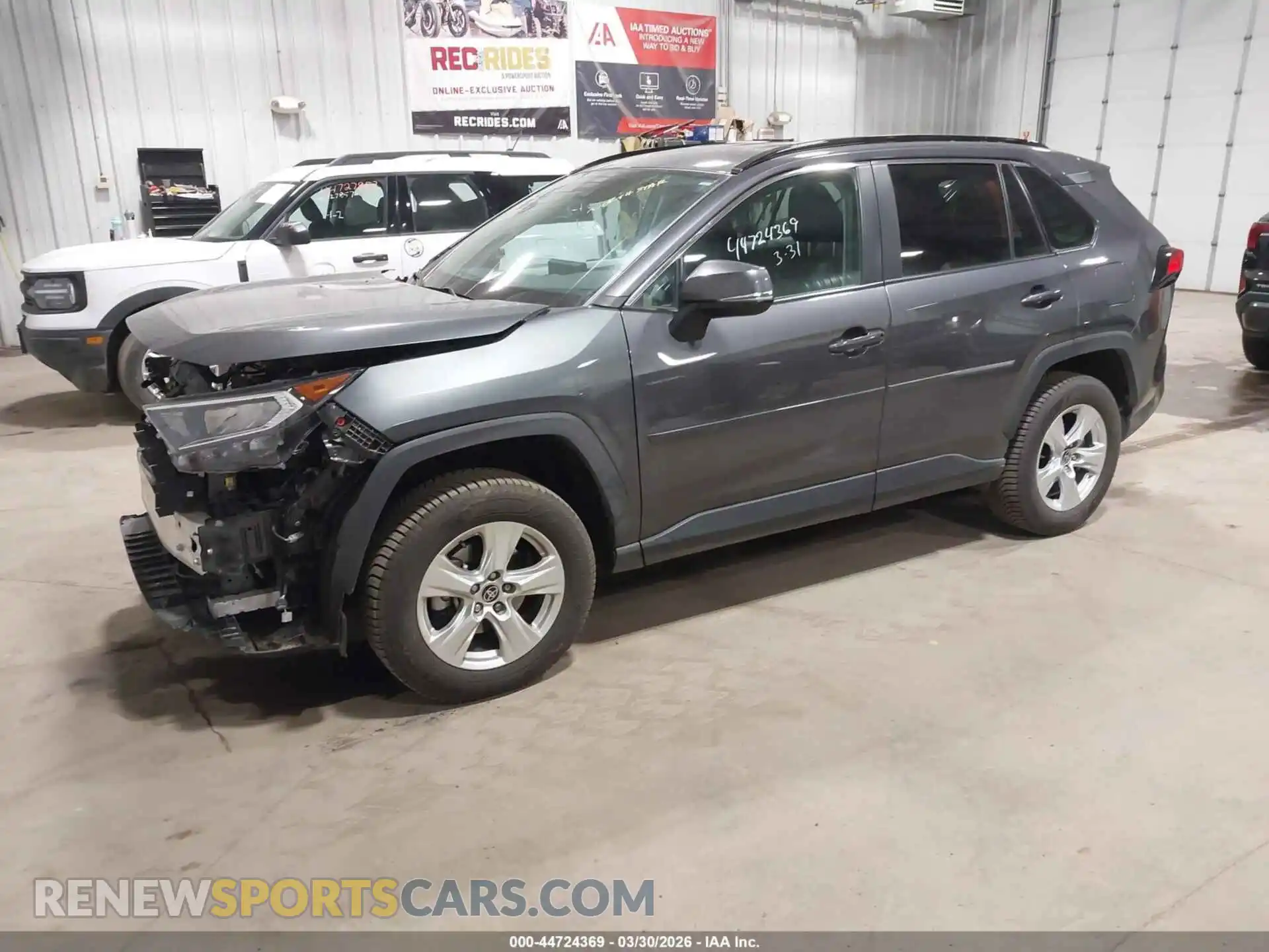 2 Photograph of a damaged car 2T3P1RFV9MC245918 TOYOTA RAV4 2021