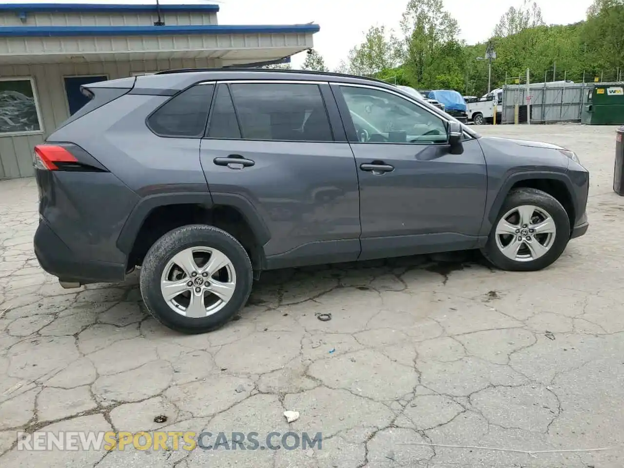 3 Photograph of a damaged car 2T3P1RFV9MC247748 TOYOTA RAV4 2021