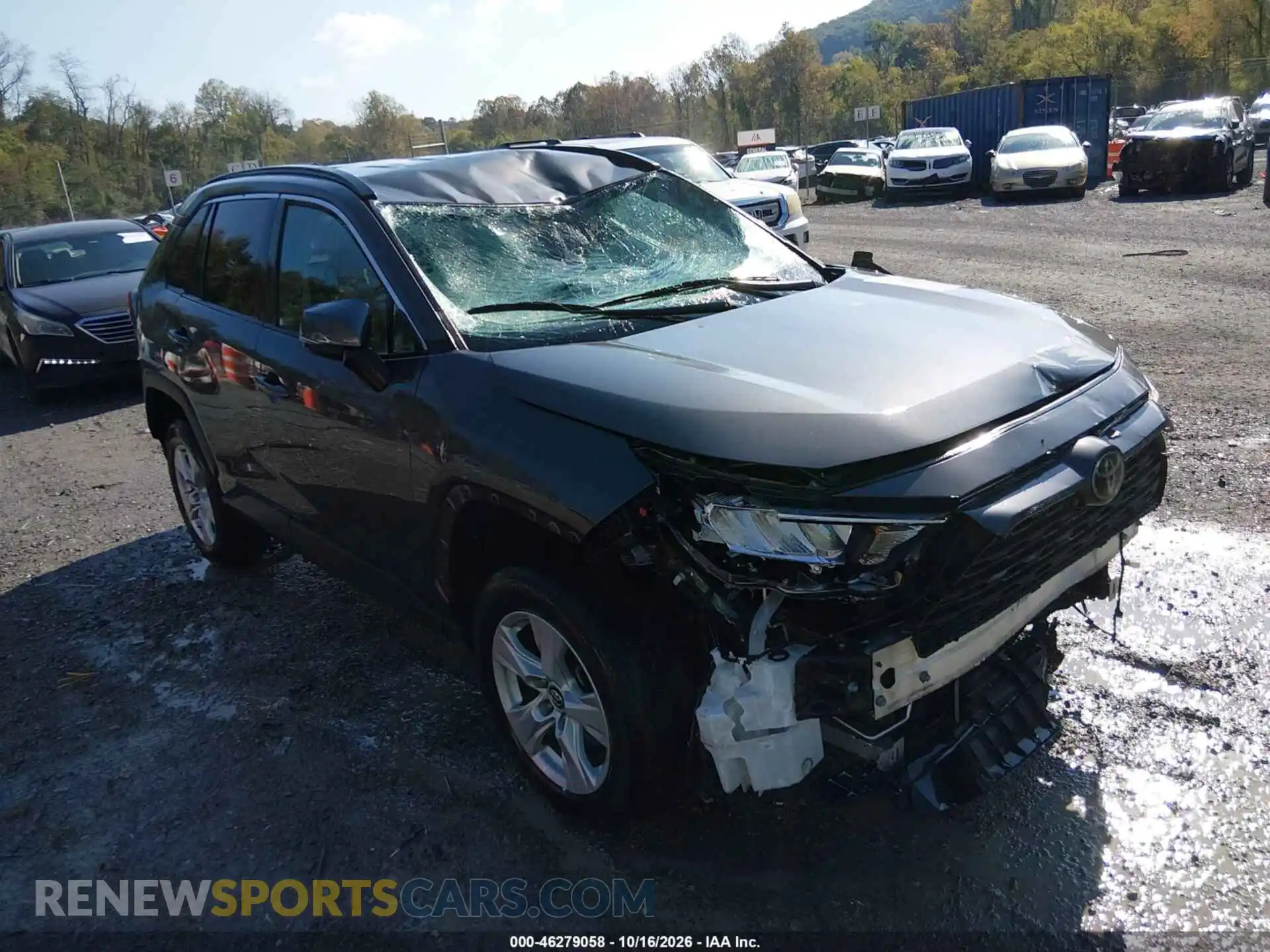 1 Photograph of a damaged car 2T3P1RFV9MW145493 TOYOTA RAV4 2021