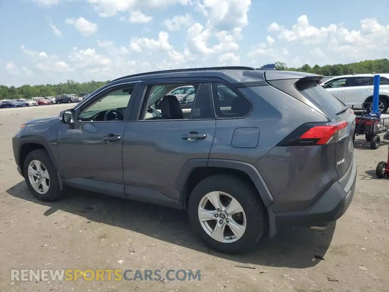 2 Photograph of a damaged car 2T3P1RFV9MW167381 TOYOTA RAV4 2021