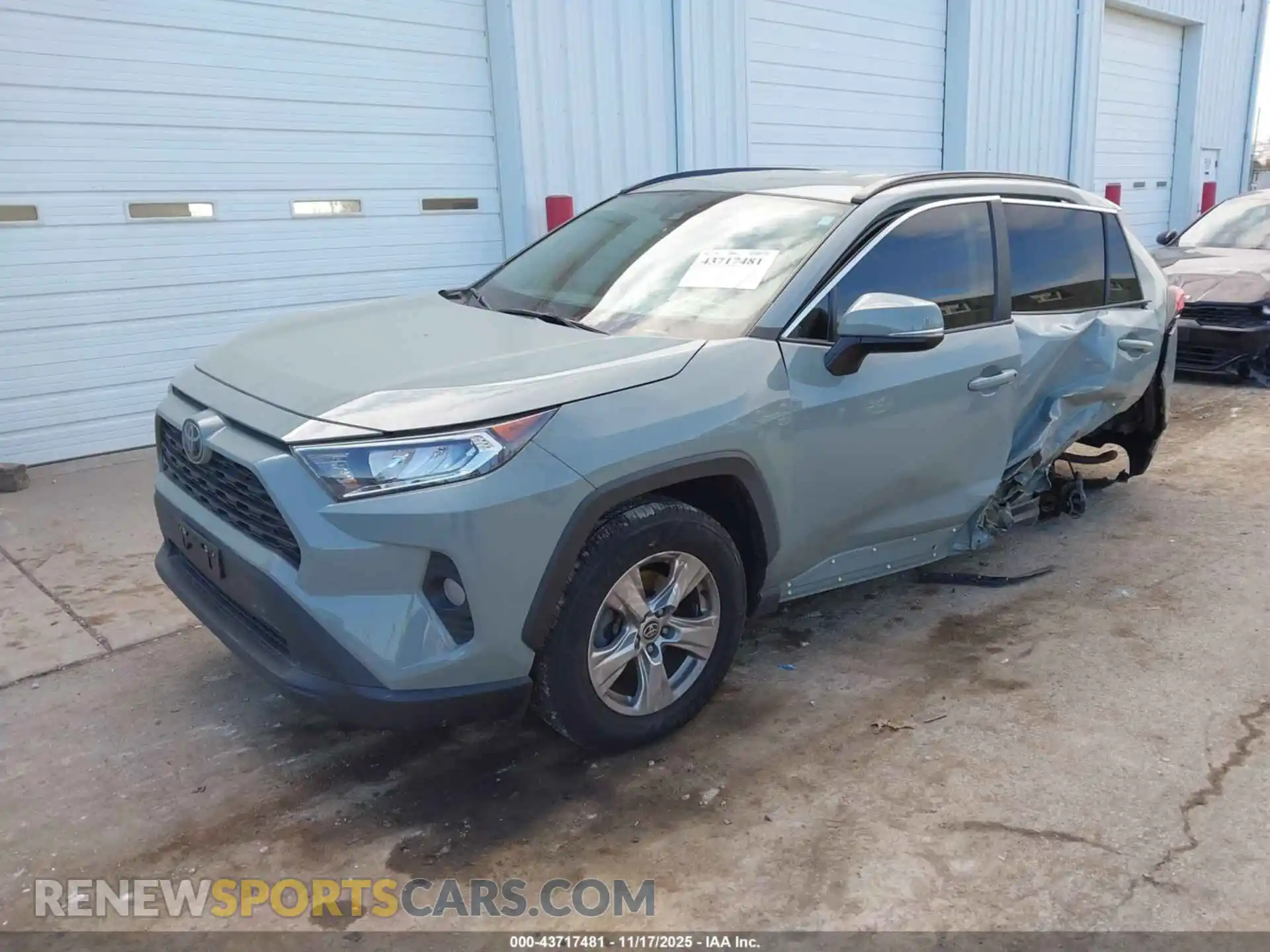 2 Photograph of a damaged car 2T3P1RFV9MW175030 TOYOTA RAV4 2021