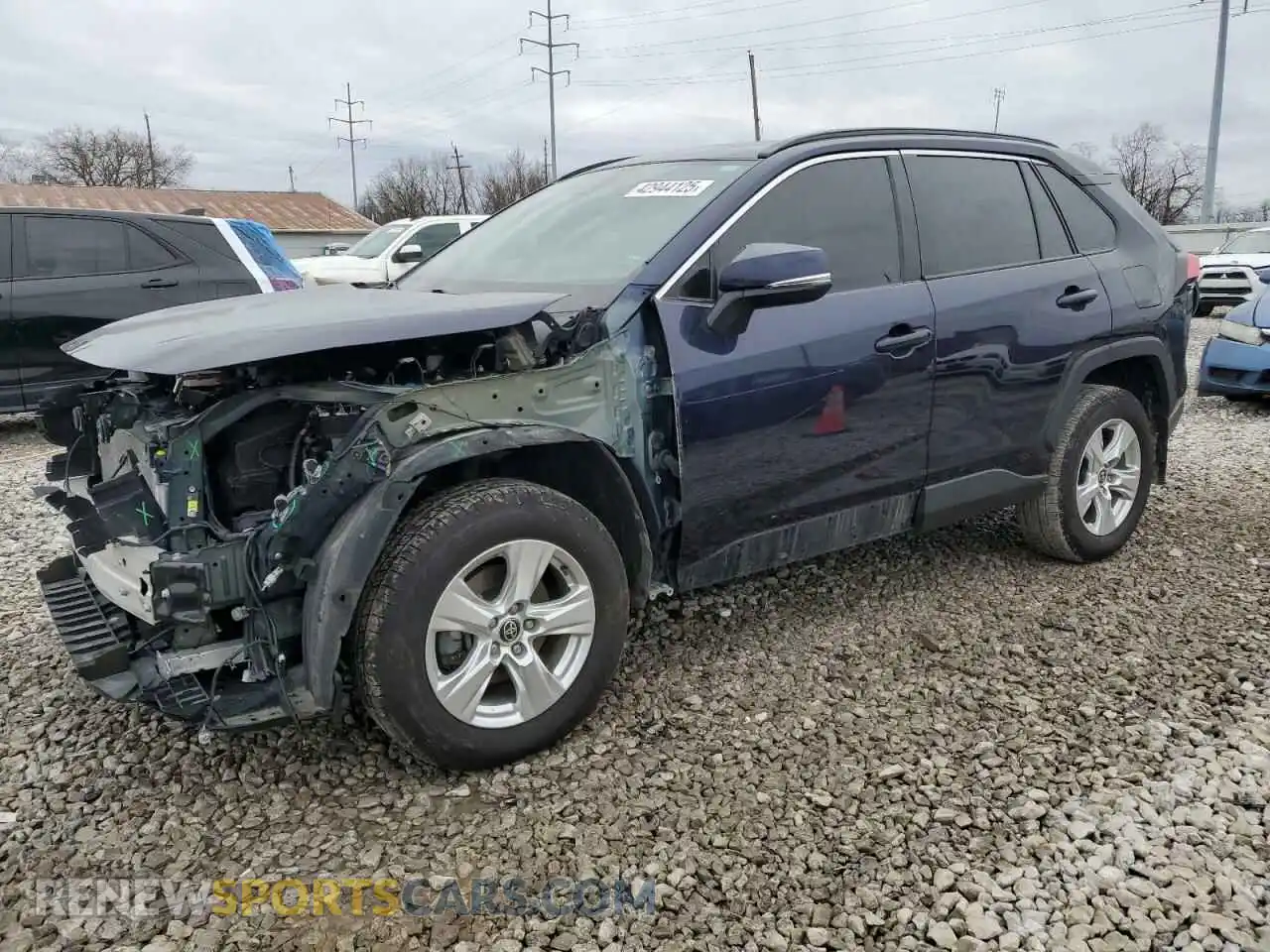 1 Photograph of a damaged car 2T3P1RFV9MW210942 TOYOTA RAV4 2021