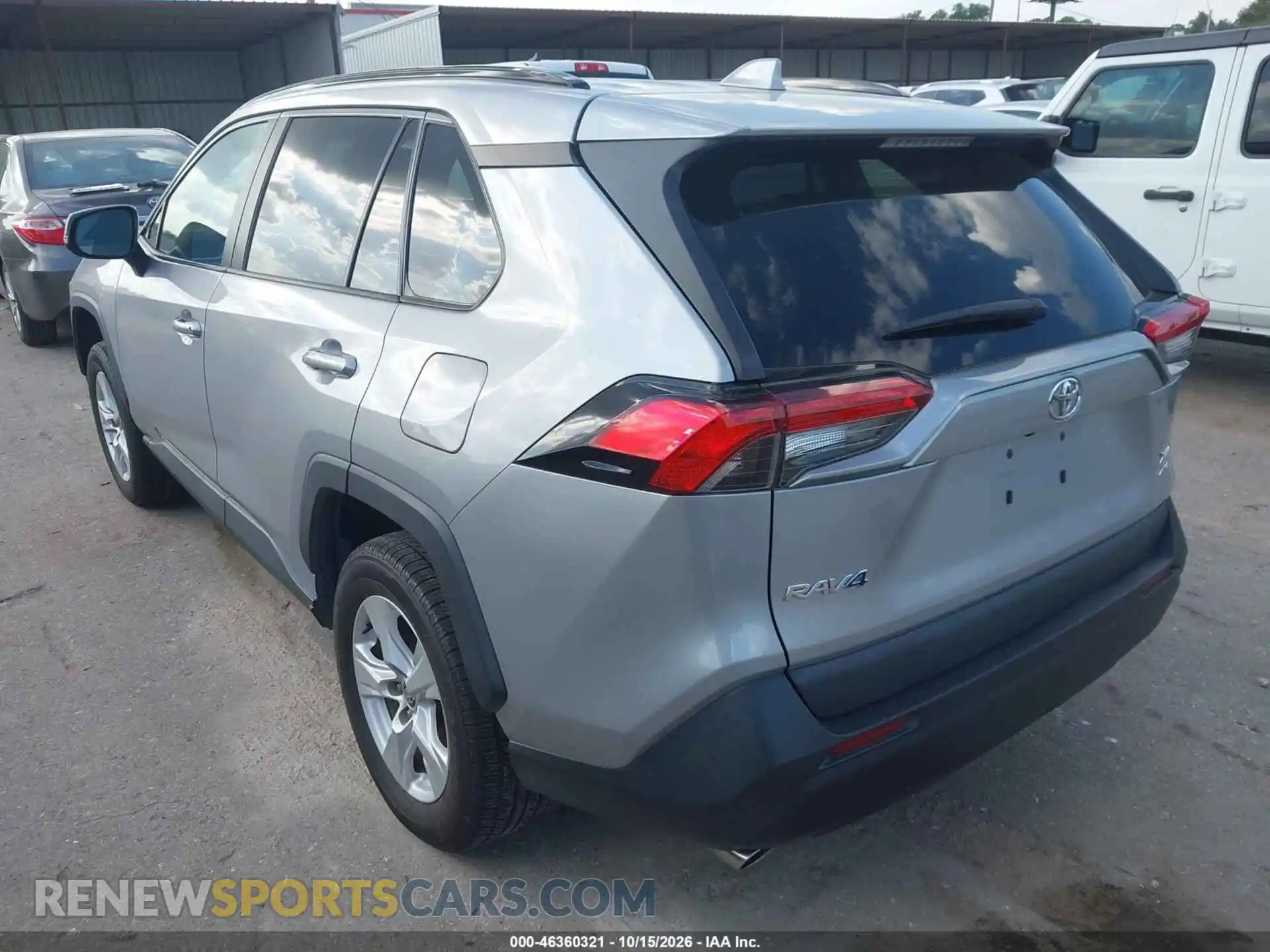 3 Фотография поврежденного автомобиля 2T3P1RFV9MW219057 TOYOTA RAV4 2021