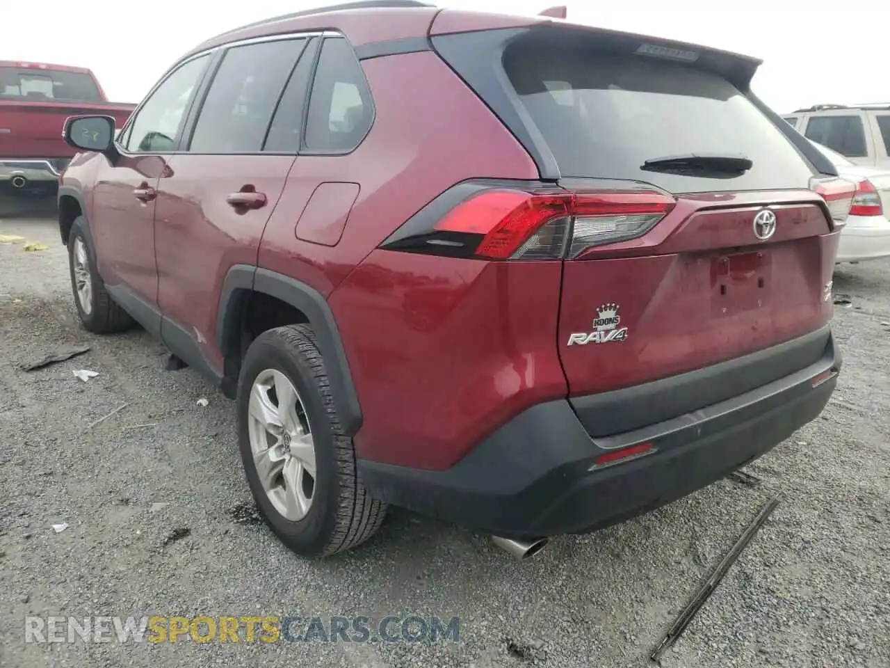 3 Photograph of a damaged car 2T3P1RFV9MW235453 TOYOTA RAV4 2021