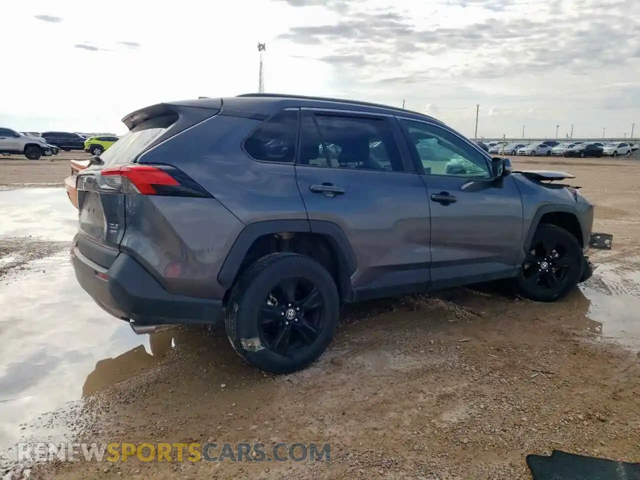 3 Photograph of a damaged car 2T3P1RFVXMC179377 TOYOTA RAV4 2021
