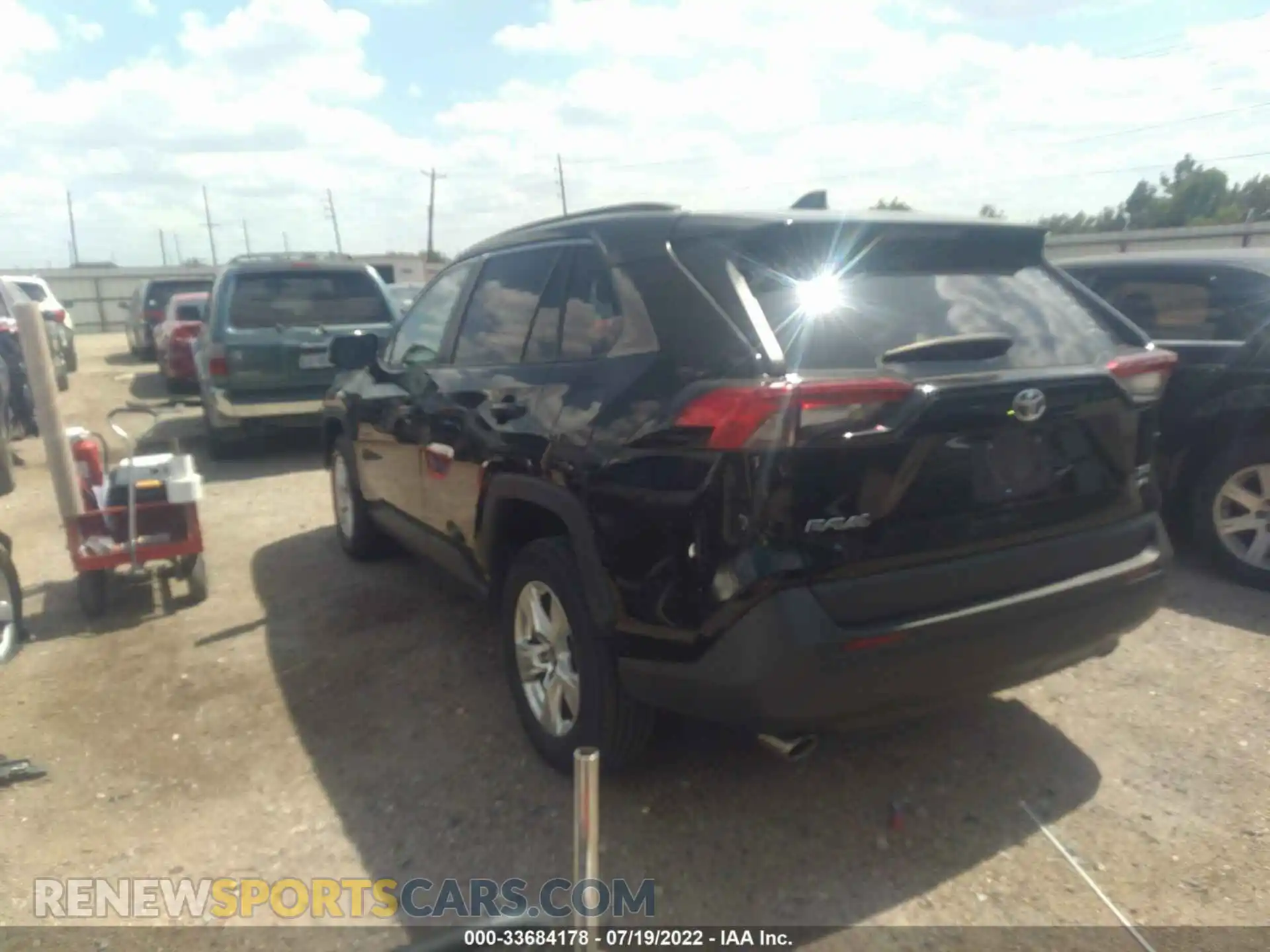 3 Photograph of a damaged car 2T3P1RFVXMC187785 TOYOTA RAV4 2021