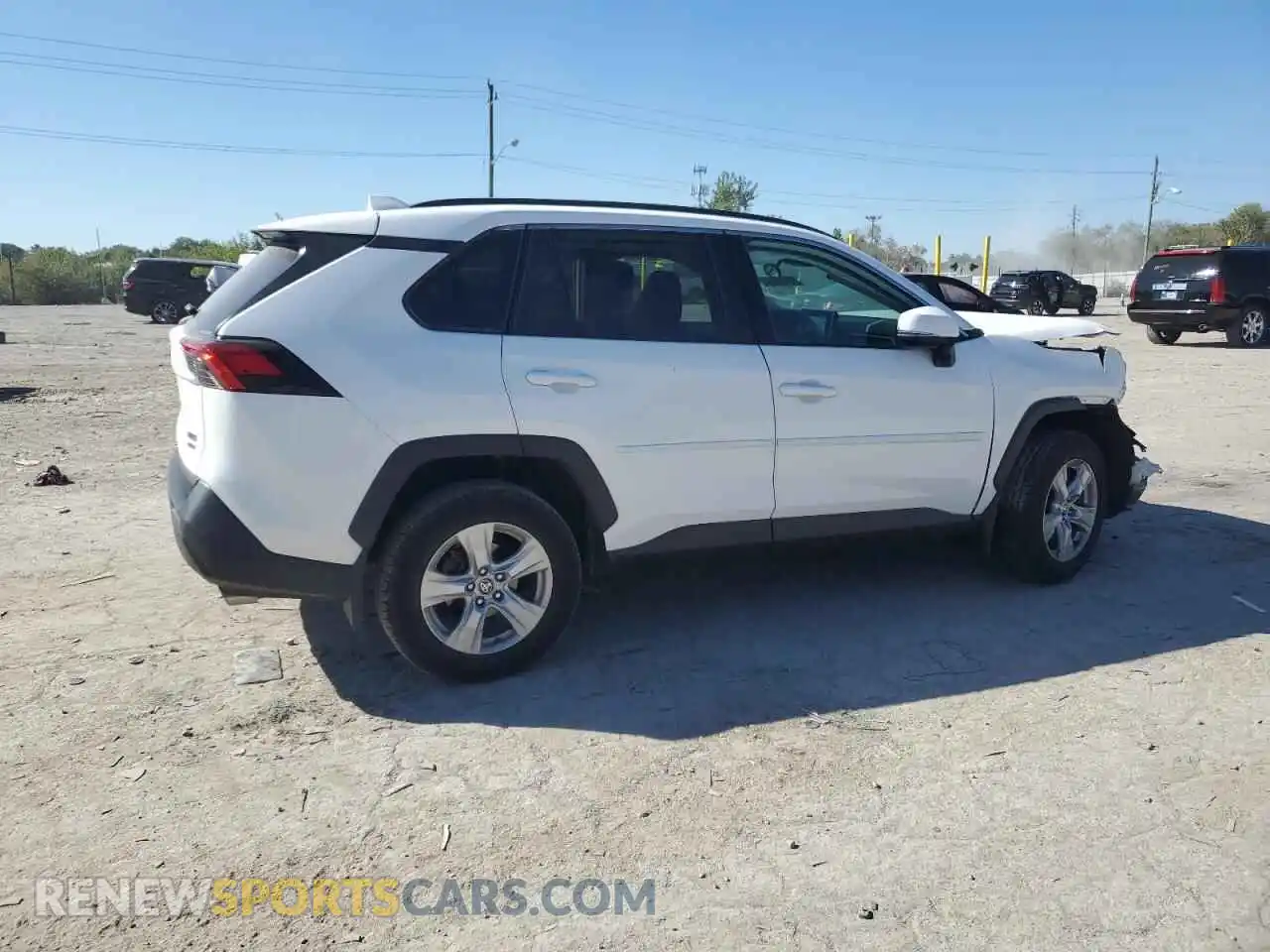 3 Фотография поврежденного автомобиля 2T3P1RFVXMC203046 TOYOTA RAV4 2021