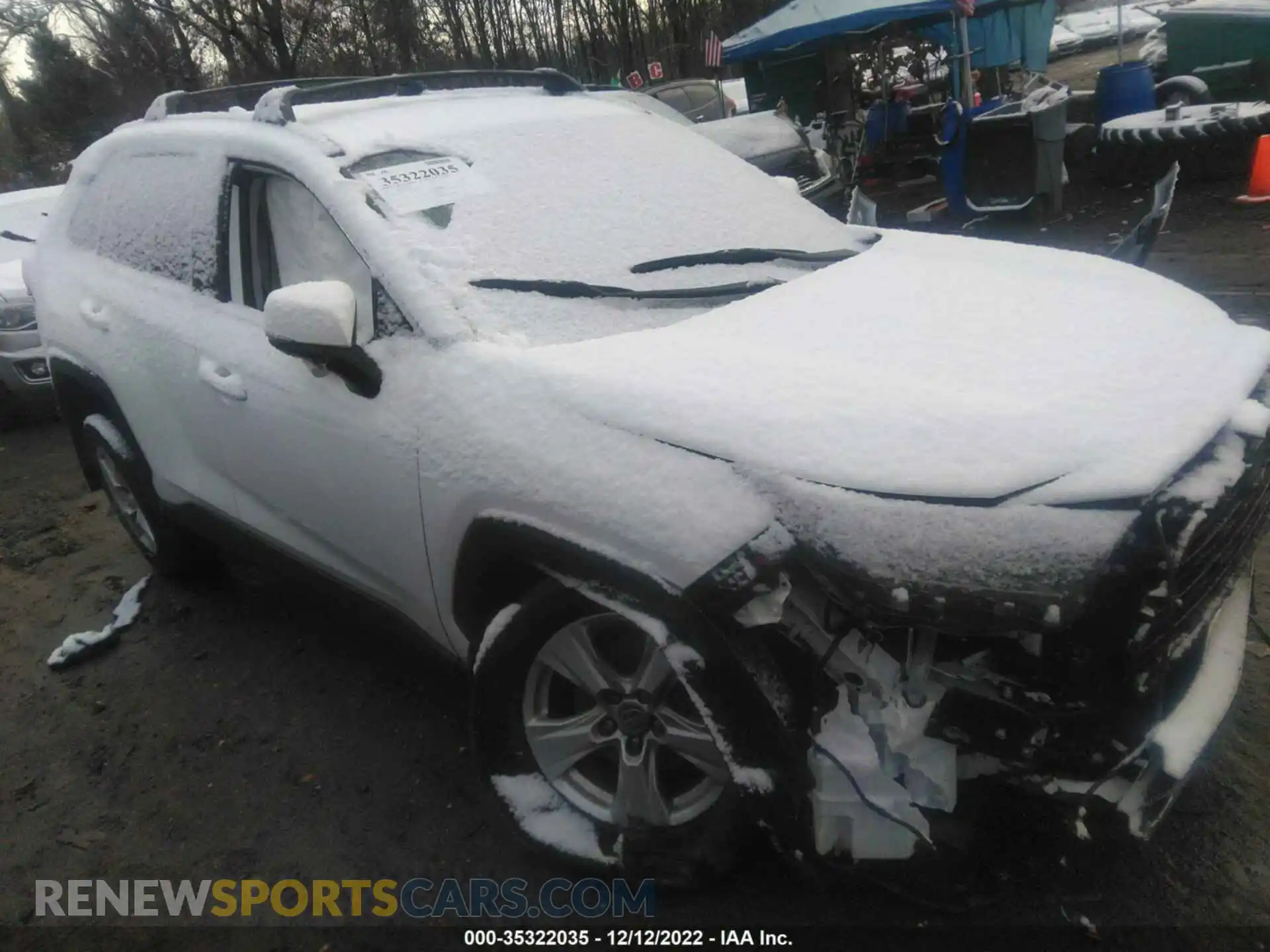 1 Photograph of a damaged car 2T3P1RFVXMC217917 TOYOTA RAV4 2021