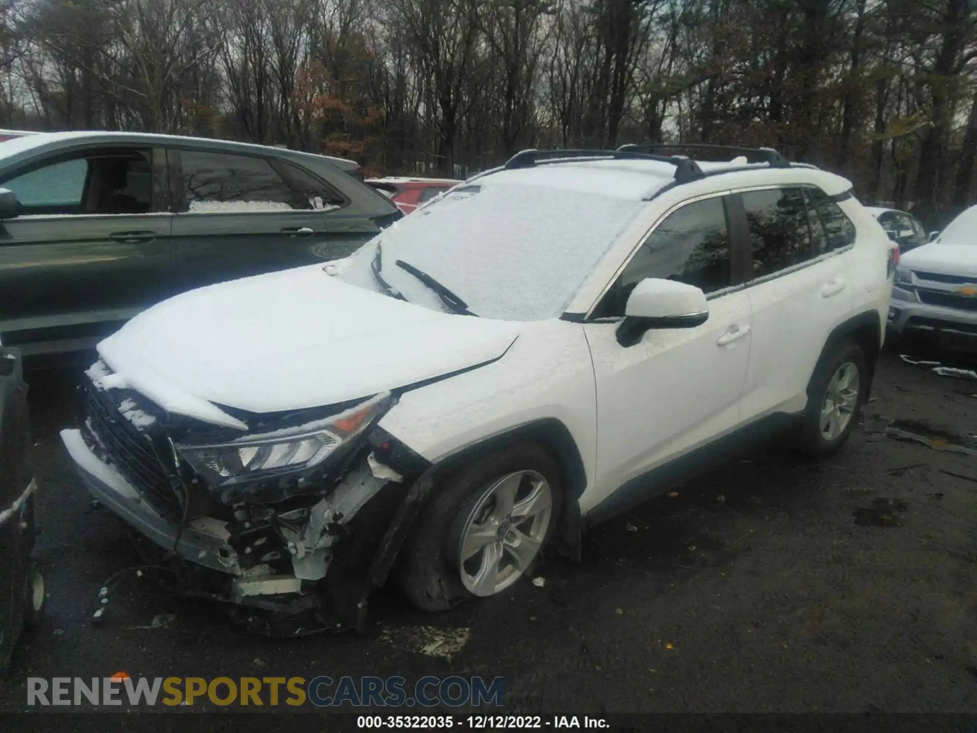 2 Photograph of a damaged car 2T3P1RFVXMC217917 TOYOTA RAV4 2021