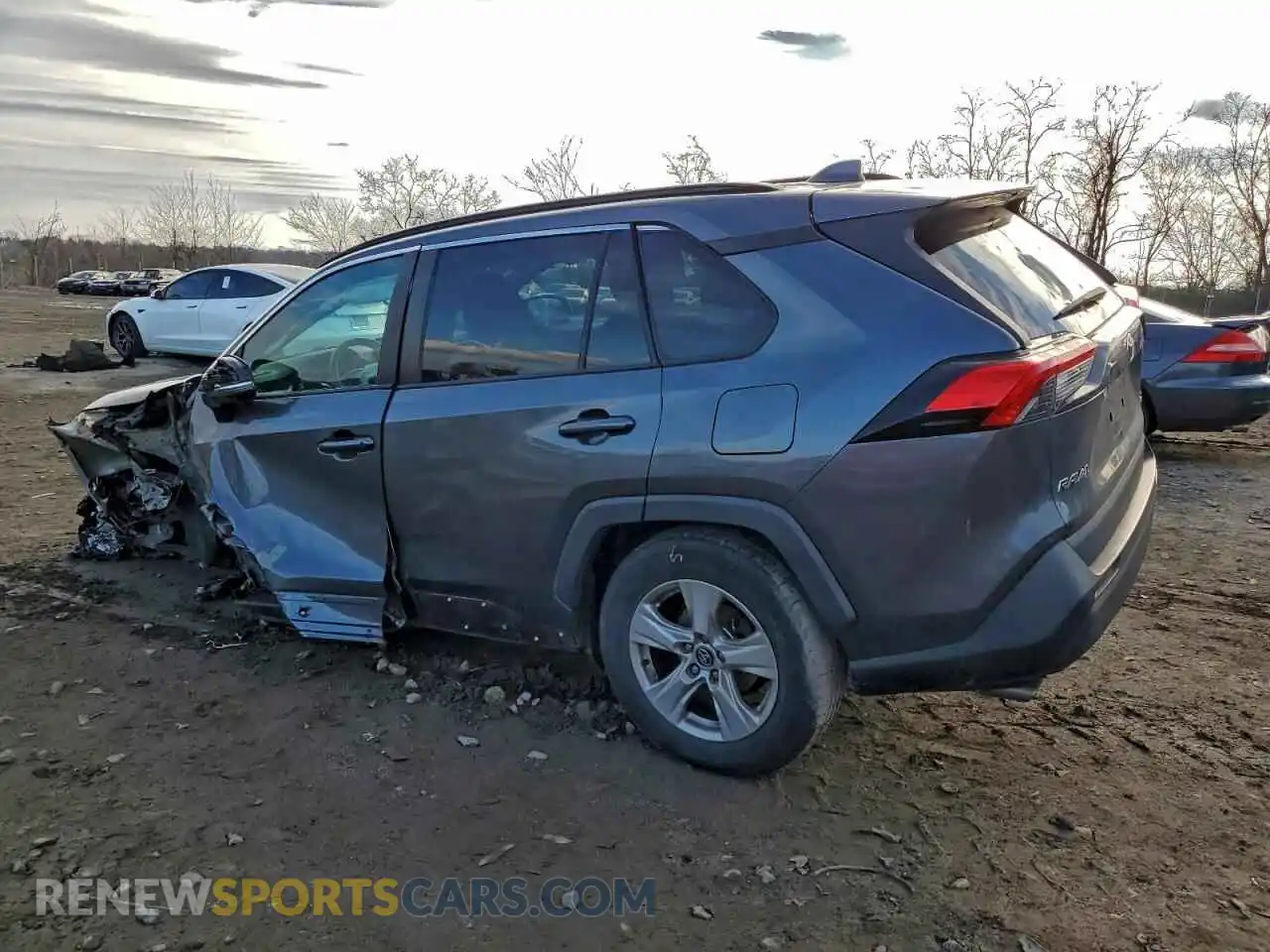 2 Photograph of a damaged car 2T3P1RFVXMW157703 TOYOTA RAV4 2021