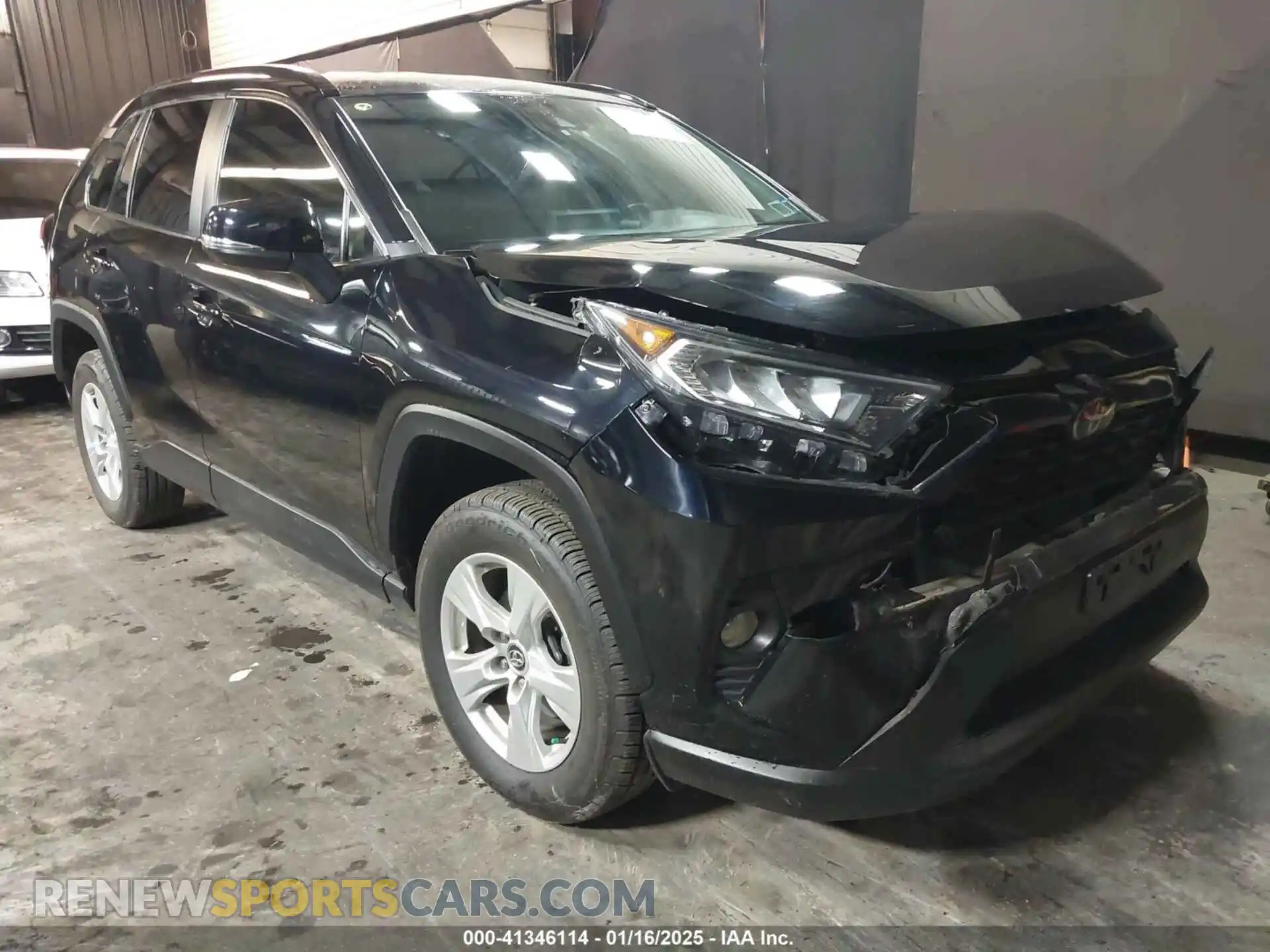 1 Photograph of a damaged car 2T3P1RFVXMW161184 TOYOTA RAV4 2021