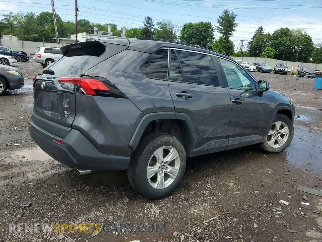 3 Photograph of a damaged car 2T3P1RFVXMW170693 TOYOTA RAV4 2021