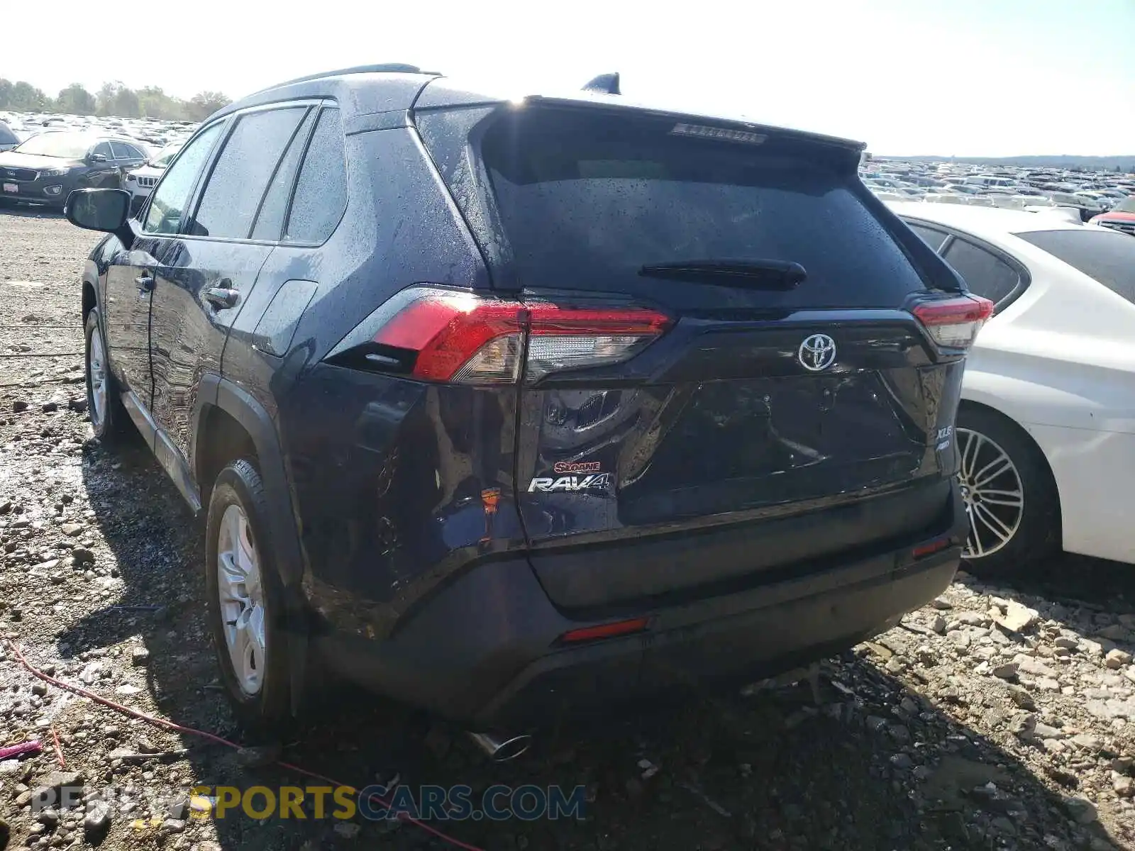 3 Photograph of a damaged car 2T3P1RFVXMW172525 TOYOTA RAV4 2021