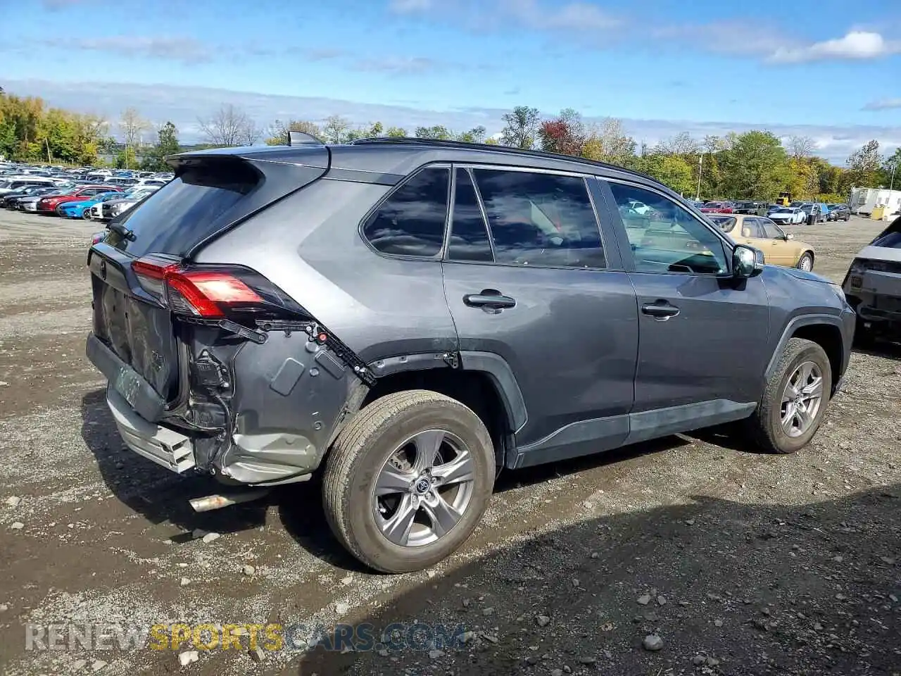 3 Photograph of a damaged car 2T3P1RFVXMW218256 TOYOTA RAV4 2021