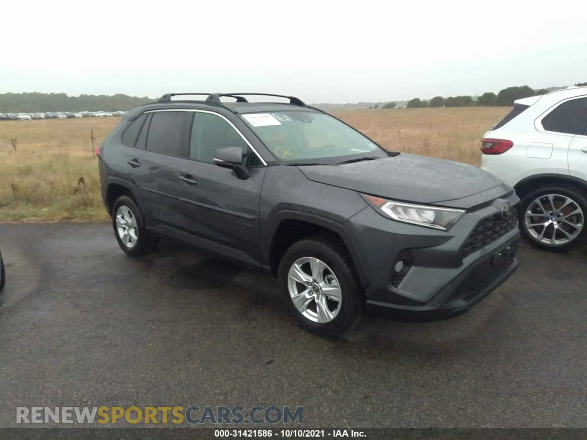 1 Photograph of a damaged car 2T3P1RFVXMW219147 TOYOTA RAV4 2021