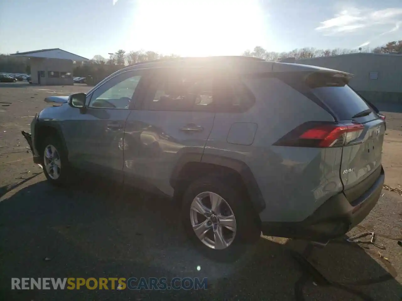 2 Photograph of a damaged car 2T3P1RFVXMW225692 TOYOTA RAV4 2021