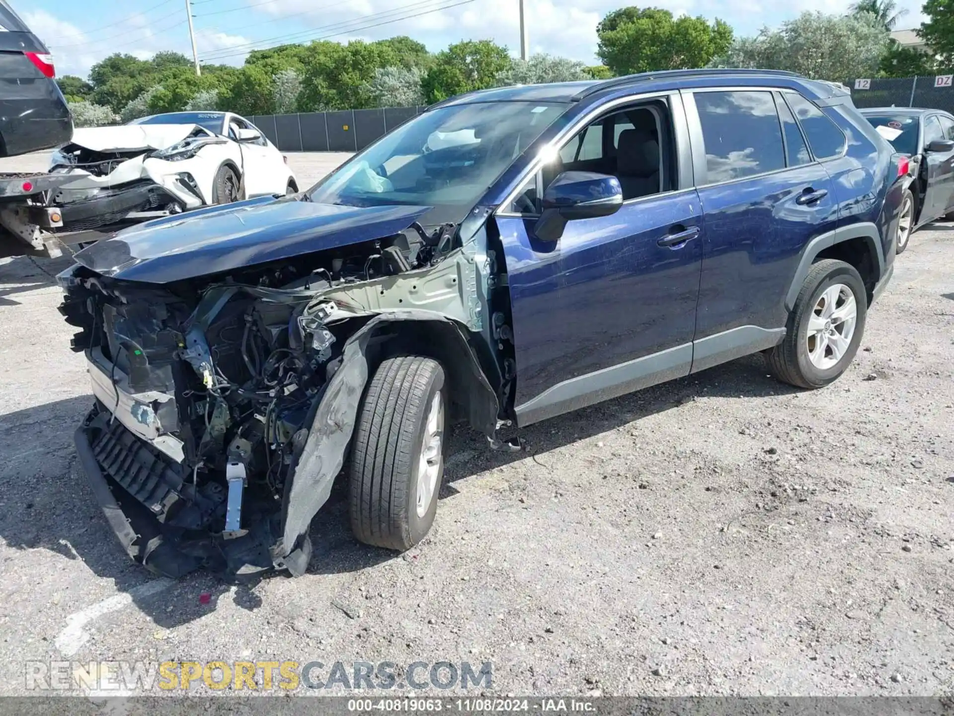 2 Photograph of a damaged car 2T3P1RFVXMW238698 TOYOTA RAV4 2021