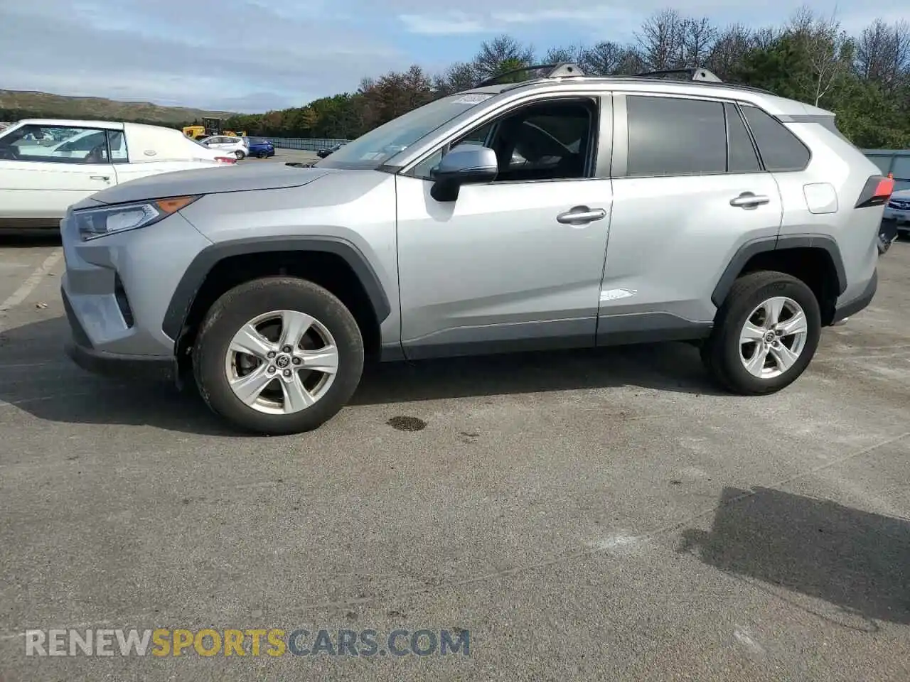 1 Photograph of a damaged car 2T3P1RFVXMW241522 TOYOTA RAV4 2021