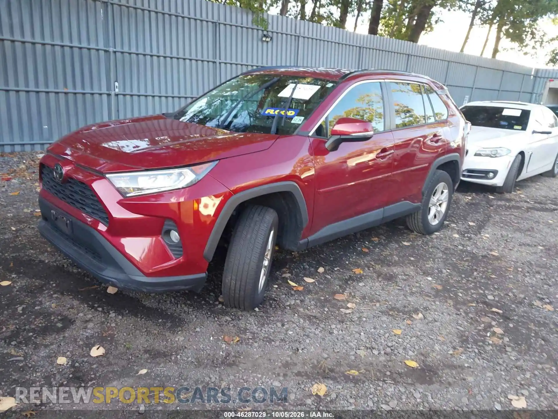 2 Photograph of a damaged car 2T3P1RFVXMW241620 TOYOTA RAV4 2021