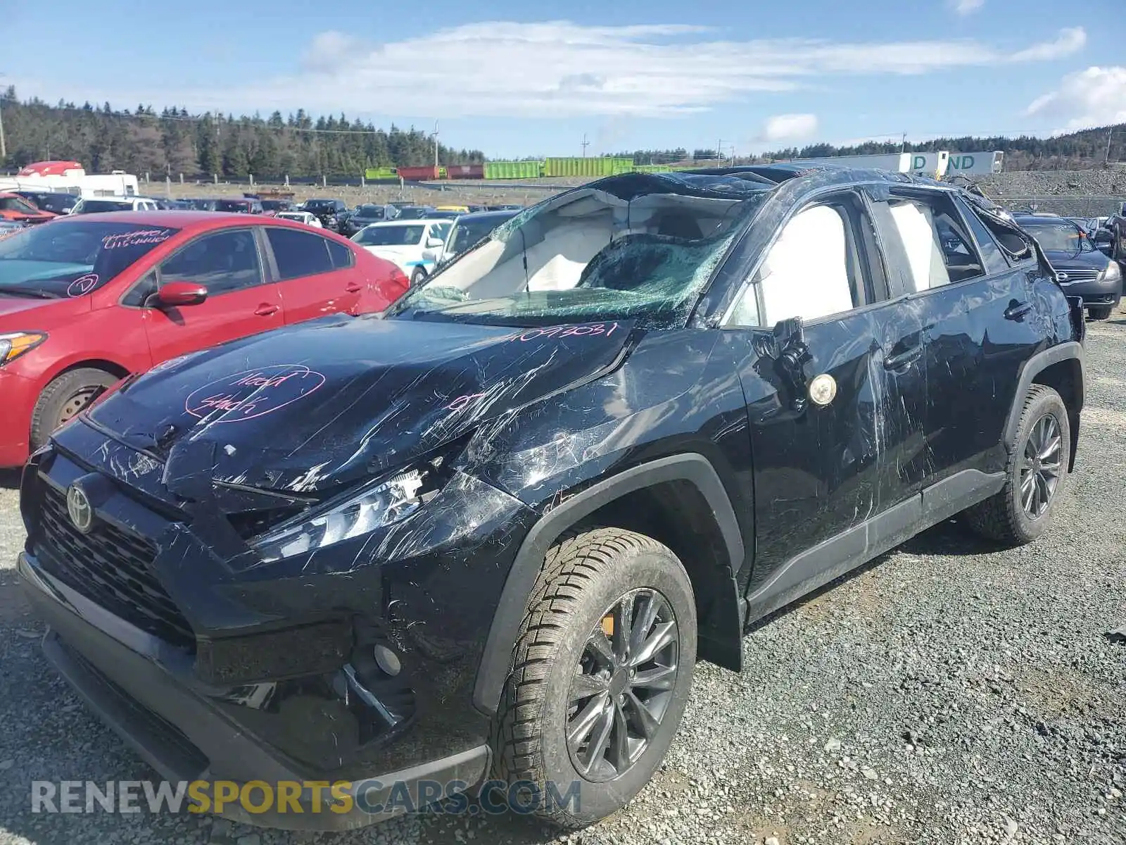 2 Photograph of a damaged car 2T3R1RFV5MC170160 TOYOTA RAV4 2021